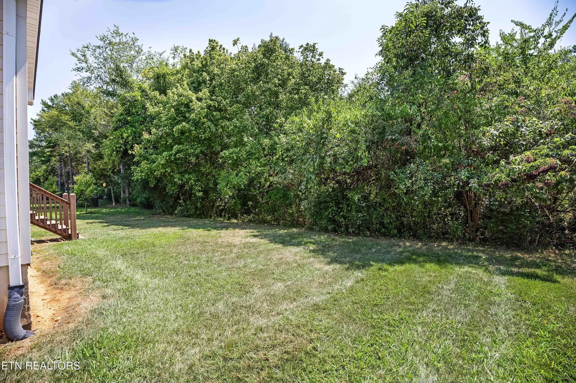 Property Slideshow image 30 of 31 | 110 yona way, Loudon, TN, 37774