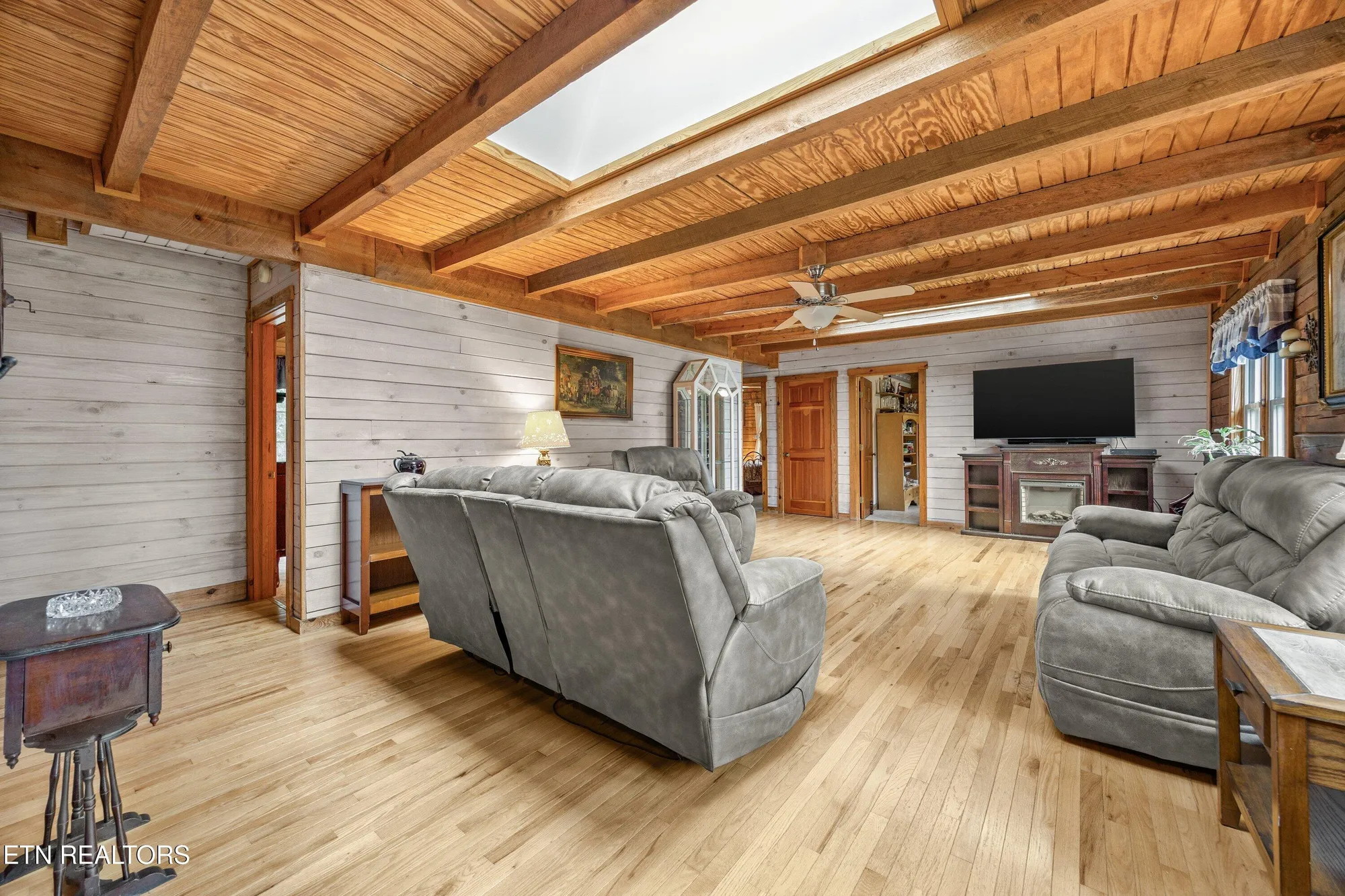 Property Slideshow image 20 of 61 | 16 bingham way, Crossville, TN, 38558