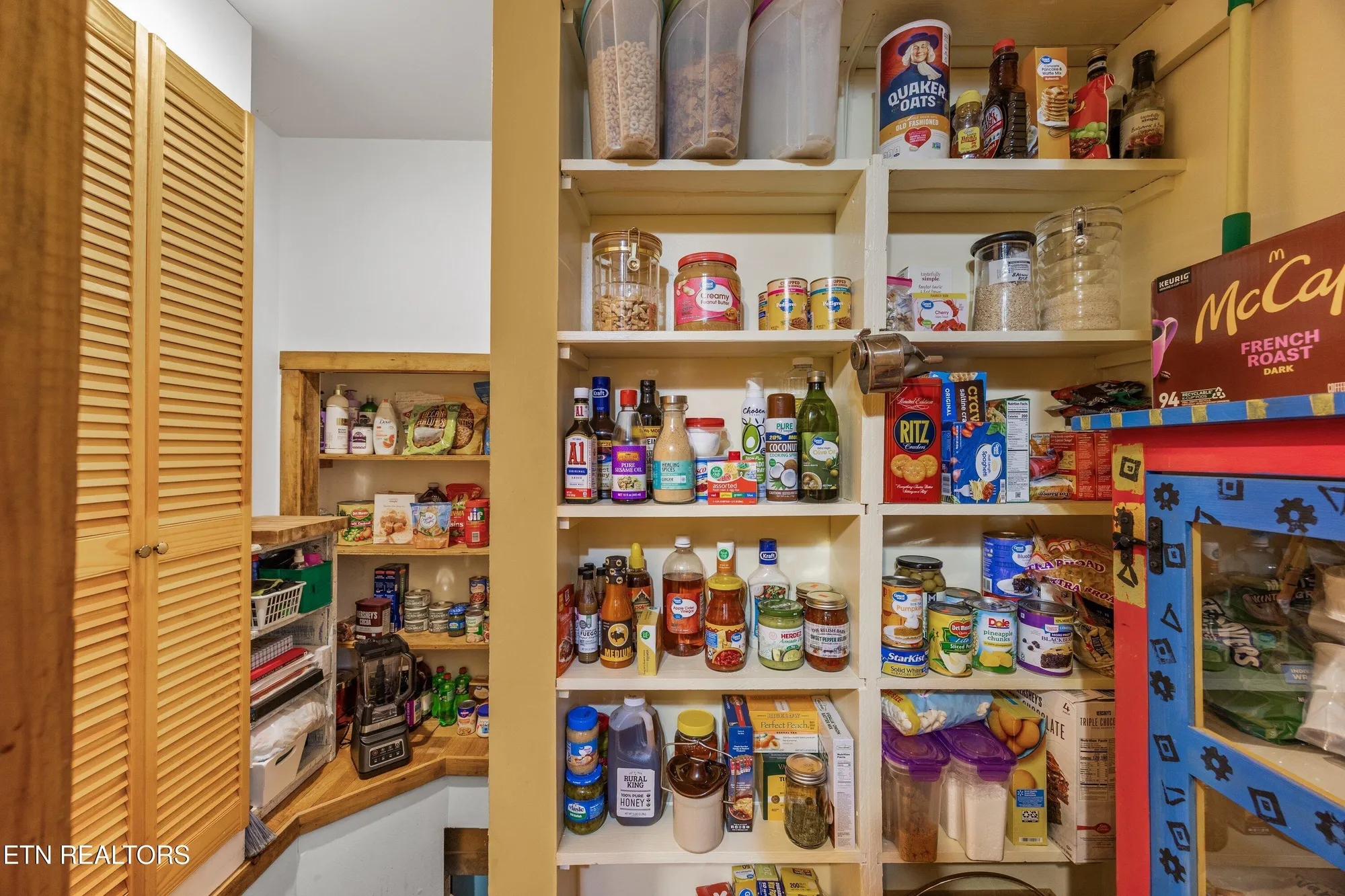 Property Slideshow image 18 of 61 | 16 bingham way, Crossville, TN, 38558