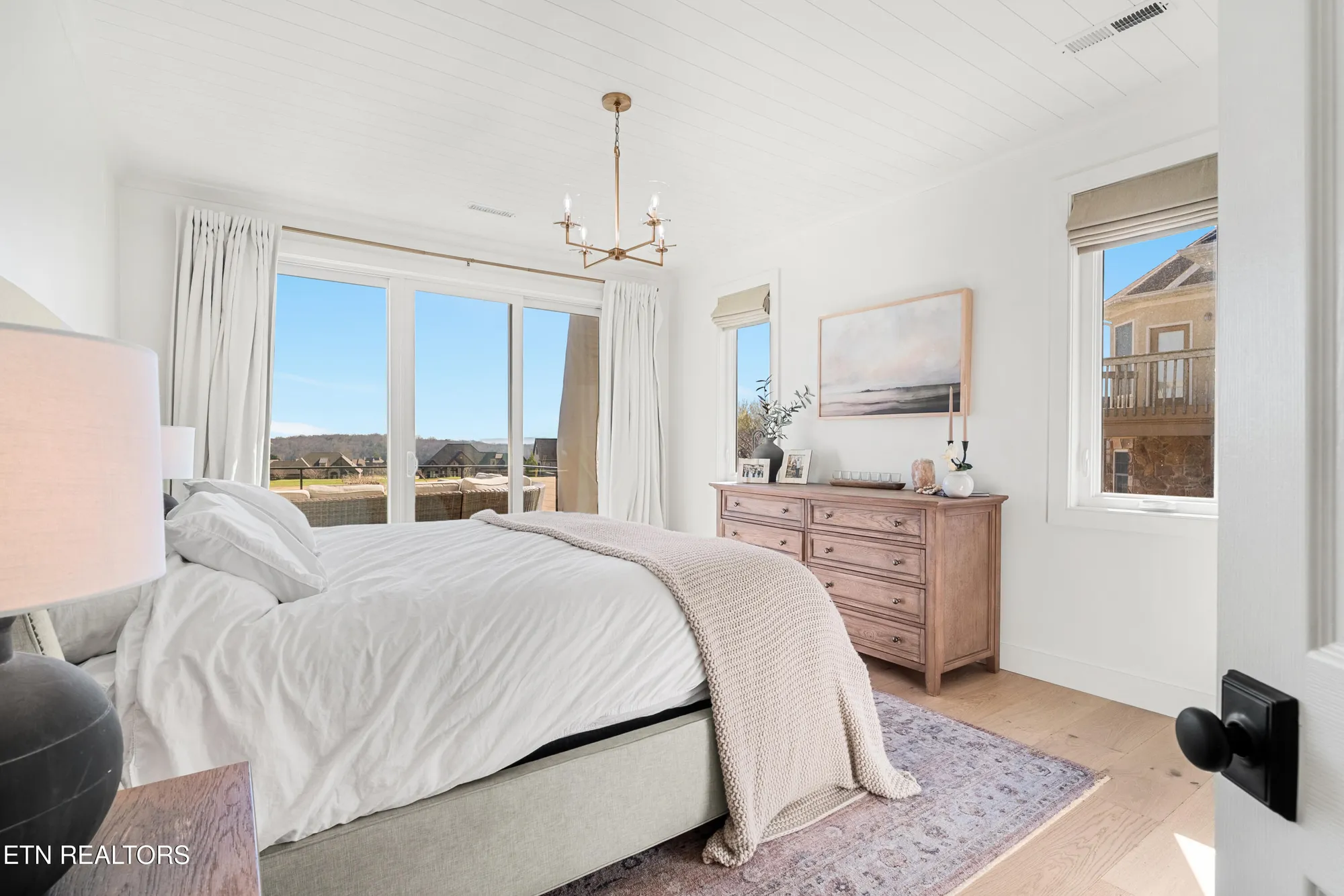 Property Slideshow image 30 of 59 | 211 osprey cir, Vonore, TN, 37885