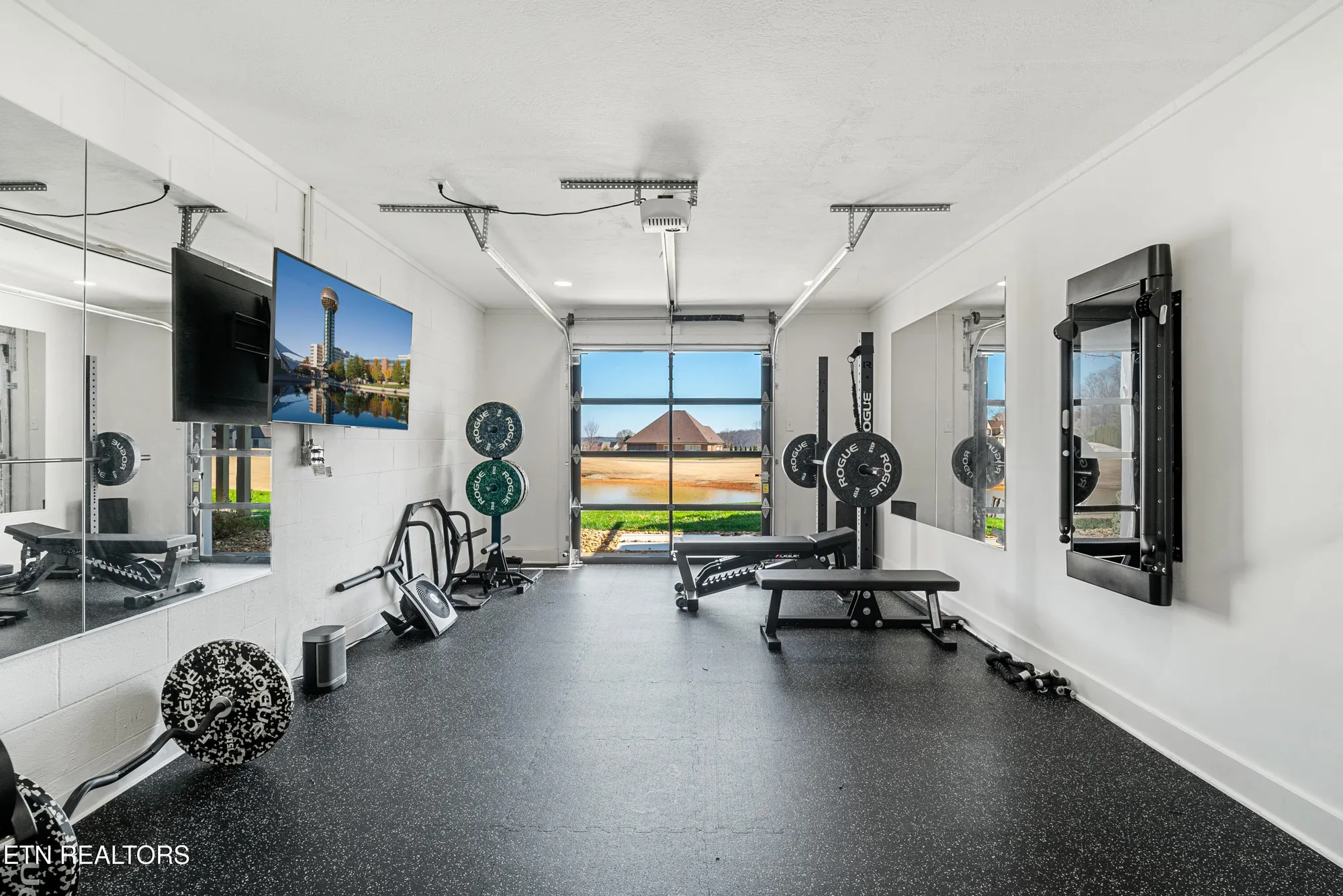 Property Slideshow image 53 of 59 | 211 osprey cir, Vonore, TN, 37885