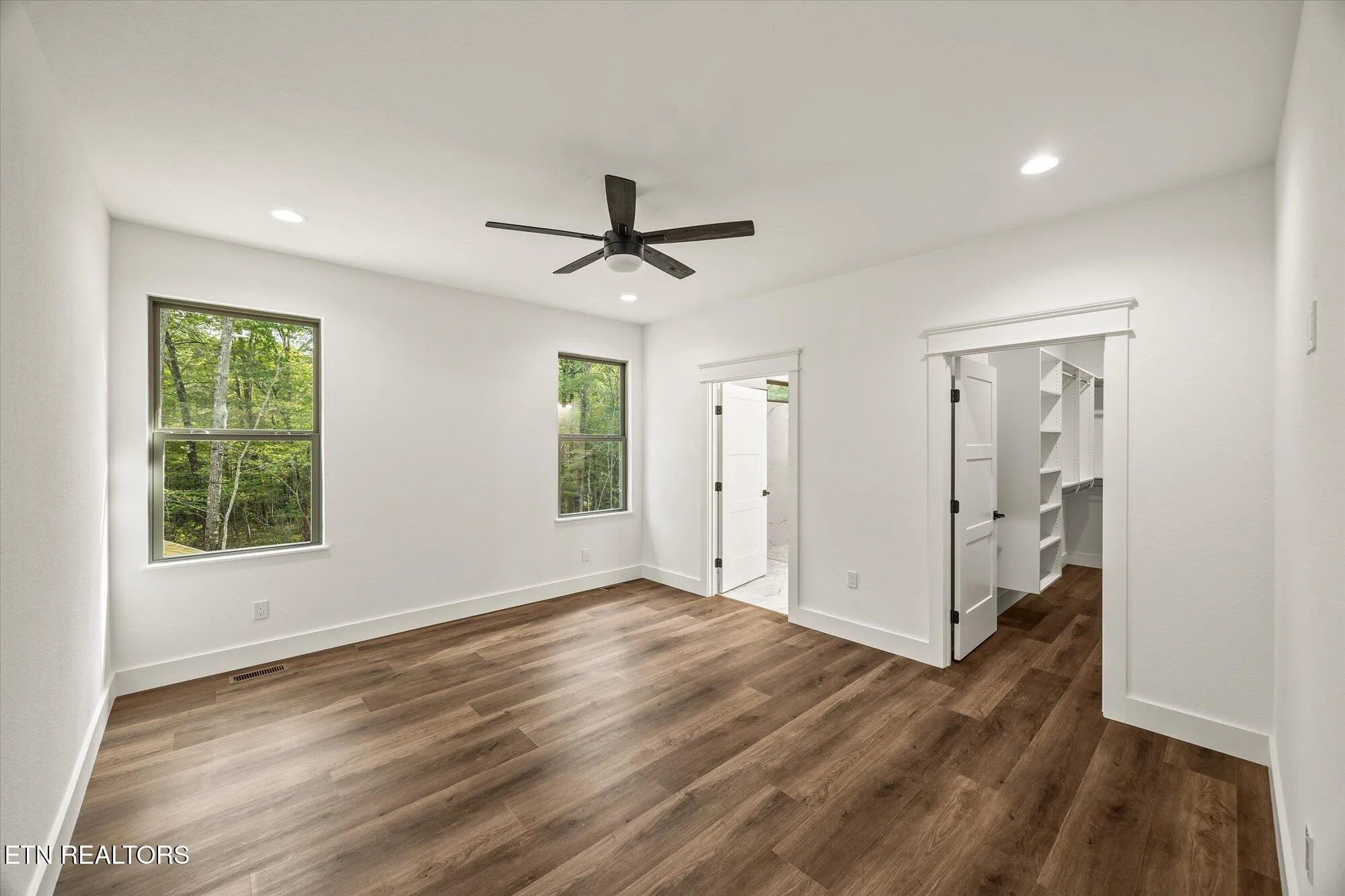 Property Slideshow image 14 of 39 | 440 saint george dr, Crossville, TN, 38558