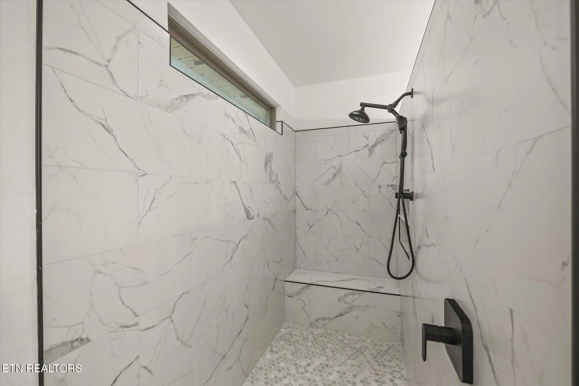 Property Slideshow image 18 of 39 | 440 saint george dr, Crossville, TN, 38558