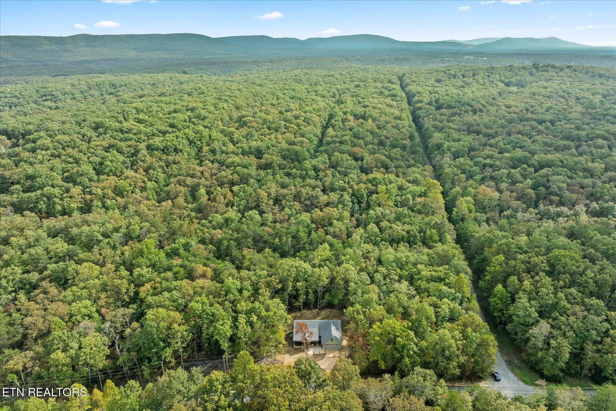 Property Slideshow image 34 of 39 | 440 saint george dr, Crossville, TN, 38558