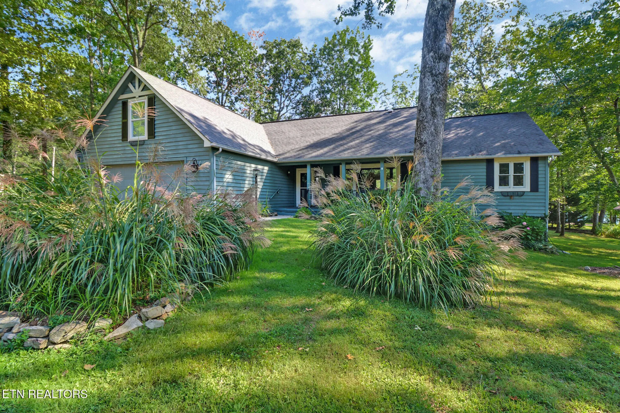 Property Slideshow image 1 of 46 | 123 lakeview dr, Crossville, TN, 38558