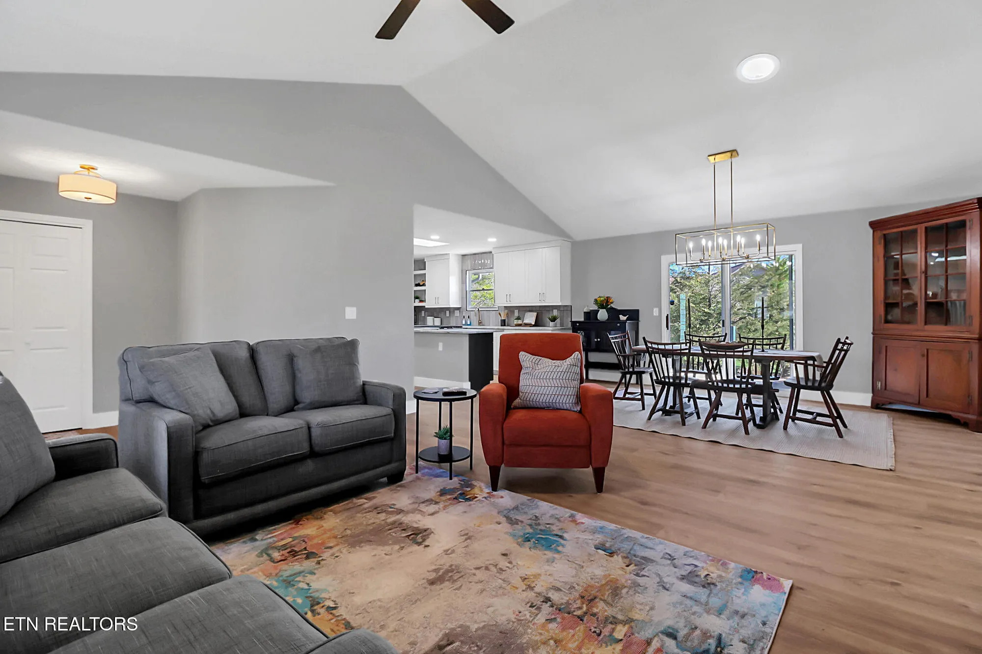 Property Slideshow image 9 of 46 | 123 lakeview dr, Crossville, TN, 38558