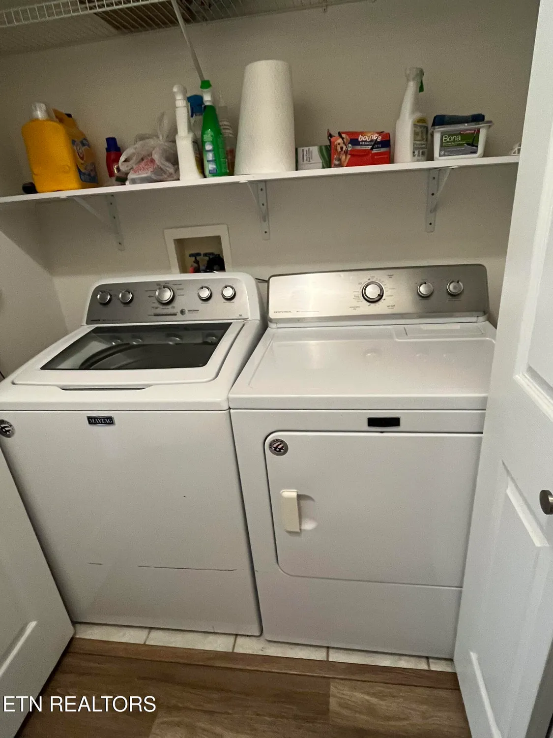 Property Slideshow image 4 of 17 | 565 rarity bay pkwy apt 103a, Vonore, TN, 37885