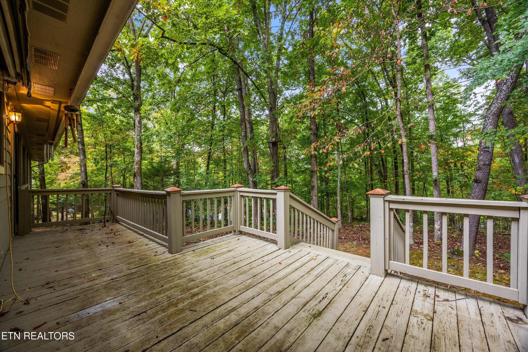 Property Slideshow image 27 of 29 | 137 kawatuska way, Loudon, TN, 37774