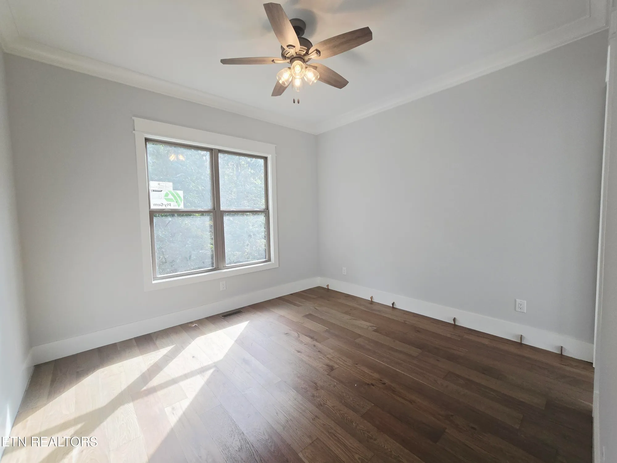 Property Slideshow image 13 of 13 | 102 tanasi dr, Loudon, TN, 37774