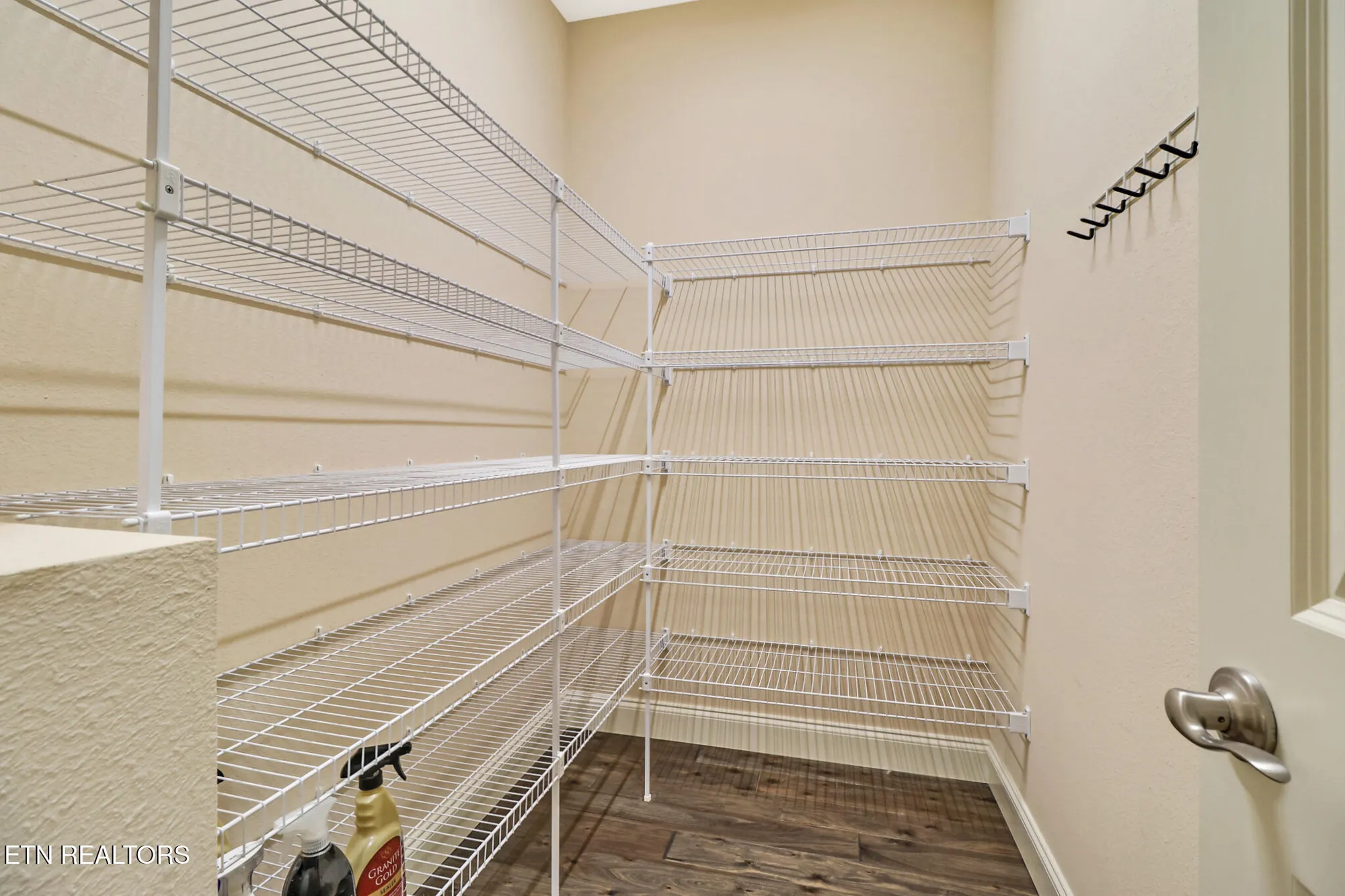 Property Slideshow image 18 of 43 | 247 thrushwood dr, Crossville, TN, 38558