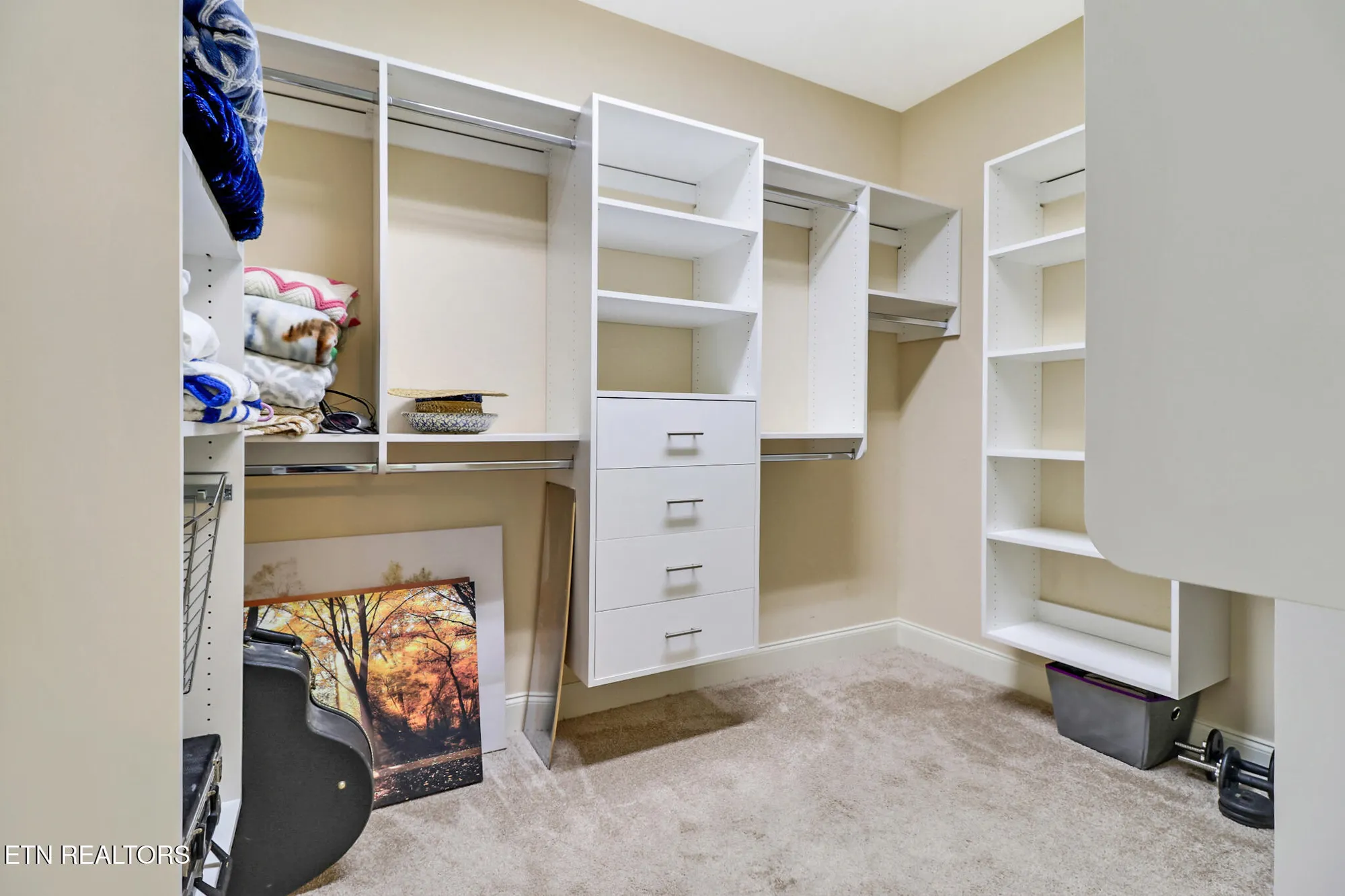 Property Slideshow image 21 of 43 | 247 thrushwood dr, Crossville, TN, 38558