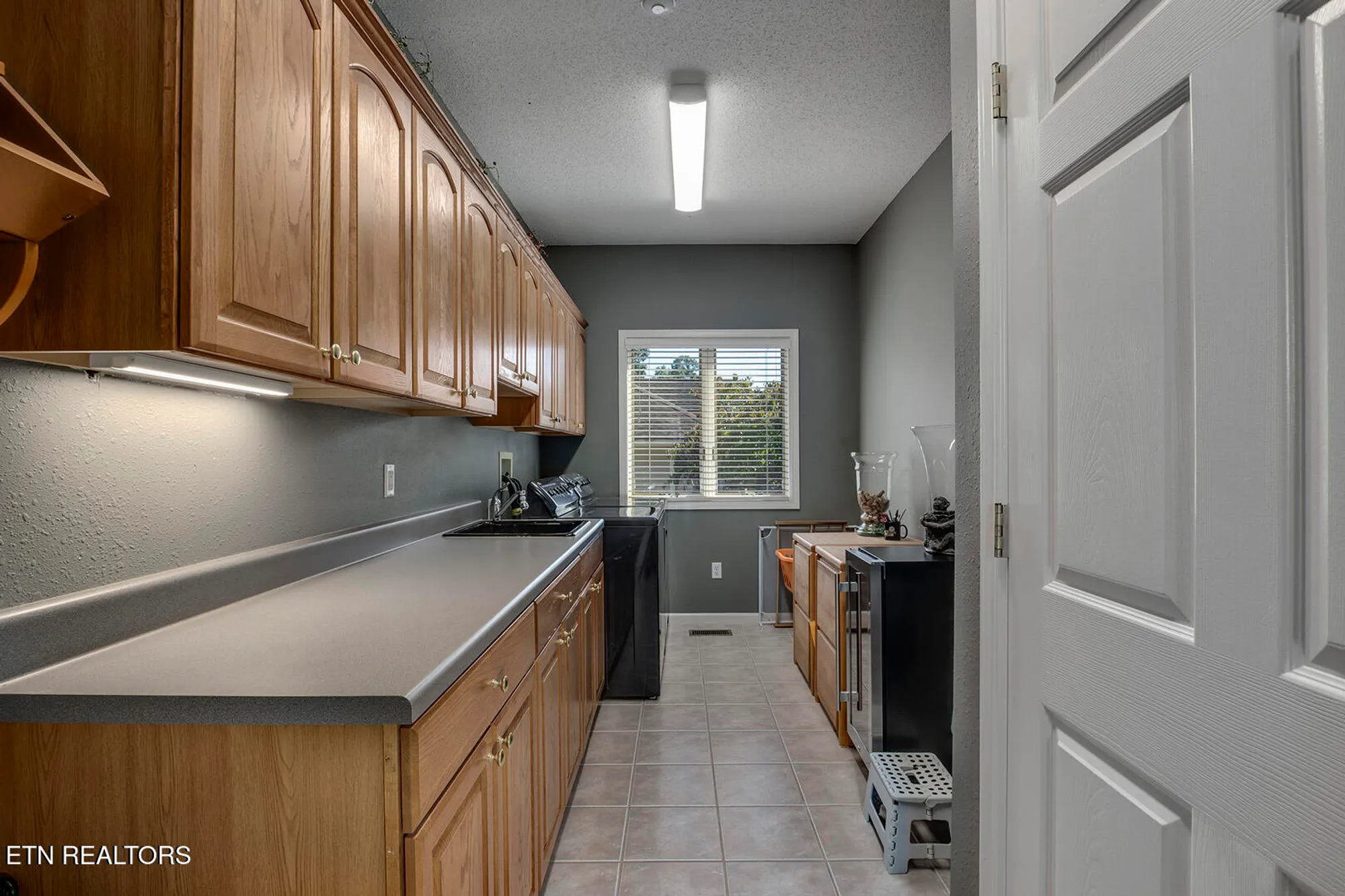 Property Slideshow image 20 of 62 | 410 catoosa ln, Loudon, TN, 37774