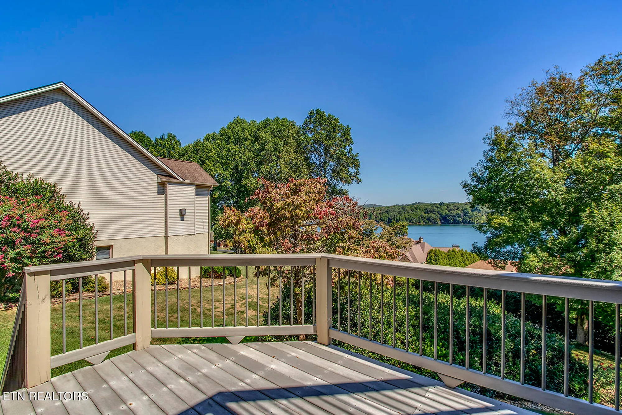Property Slideshow image 51 of 62 | 410 catoosa ln, Loudon, TN, 37774
