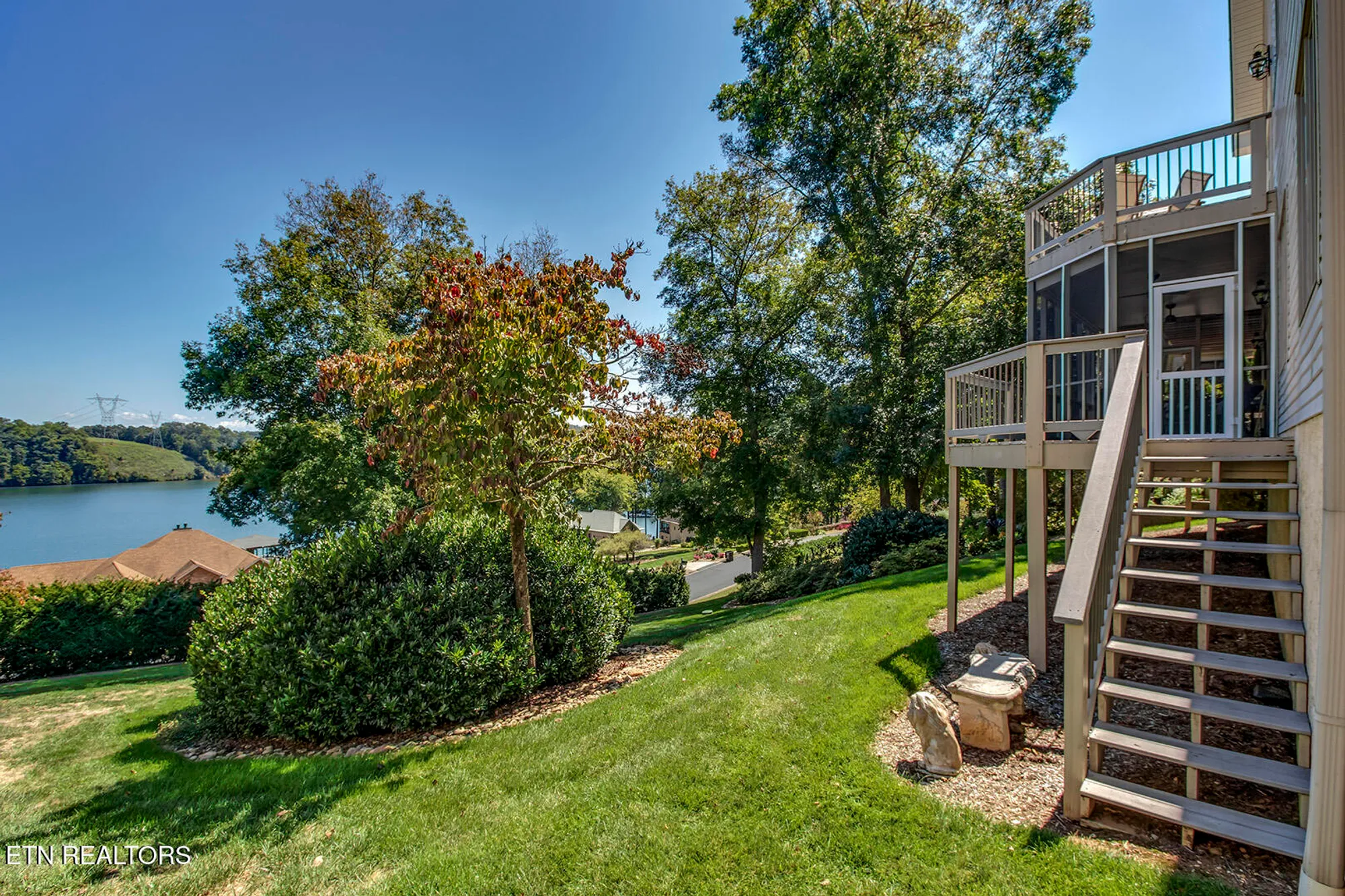 Property Slideshow image 52 of 62 | 410 catoosa ln, Loudon, TN, 37774