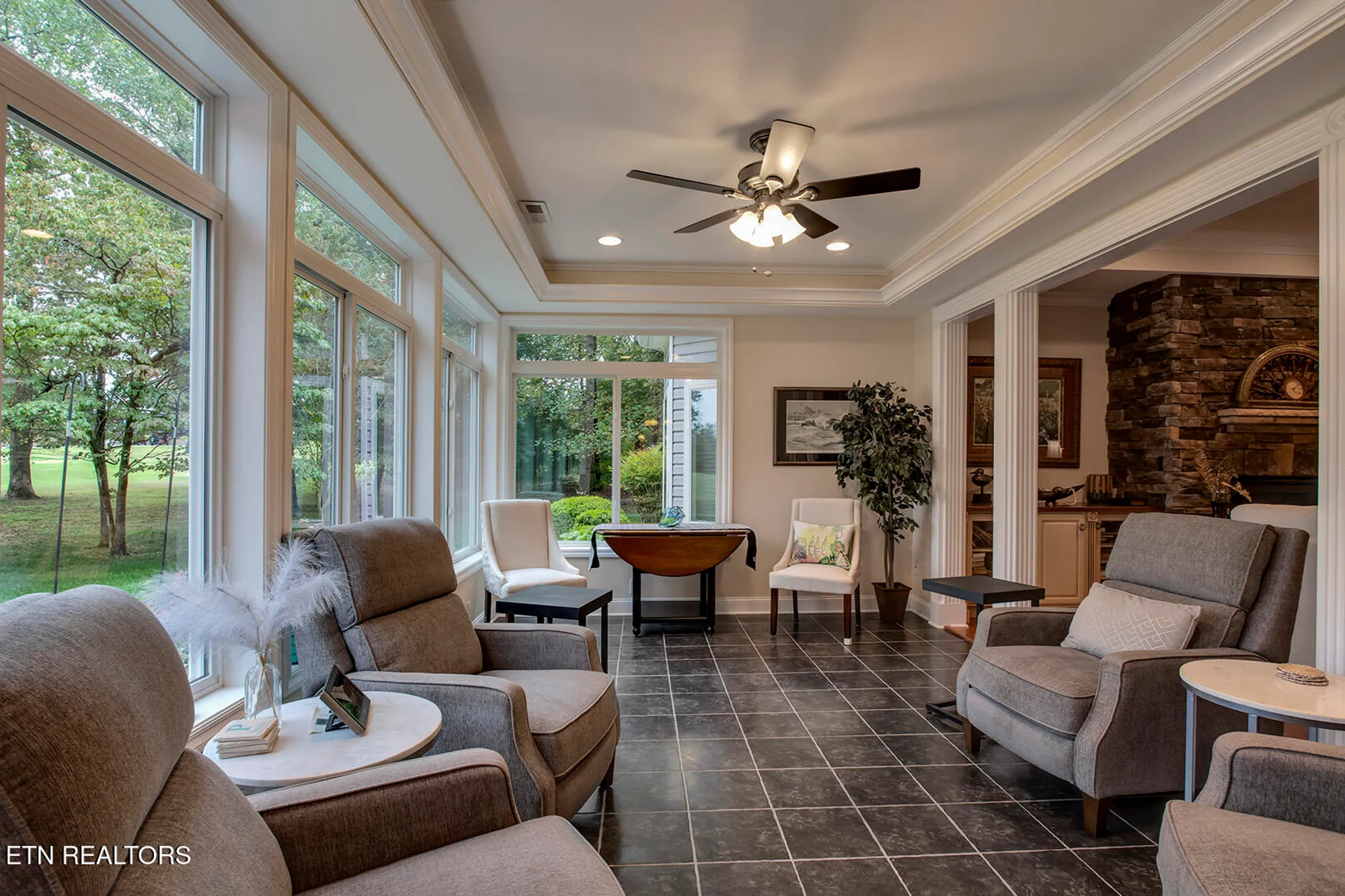 Property Slideshow image 14 of 58 | 223 oligi cir, Loudon, TN, 37774