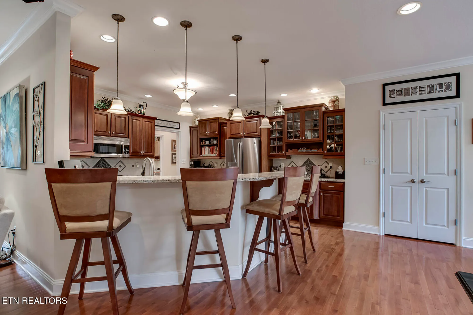 Property Slideshow image 22 of 58 | 223 oligi cir, Loudon, TN, 37774