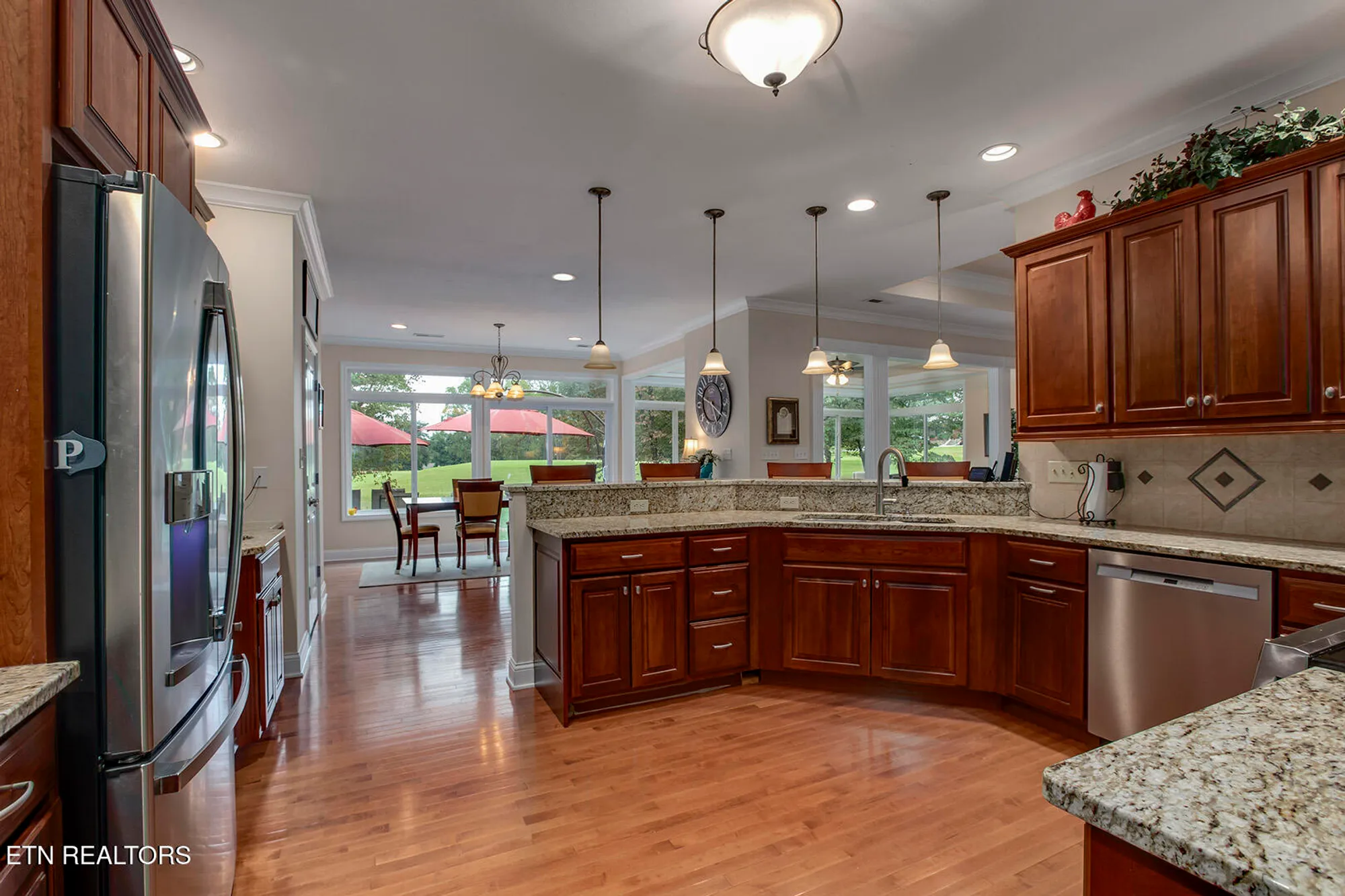 Property Slideshow image 25 of 58 | 223 oligi cir, Loudon, TN, 37774