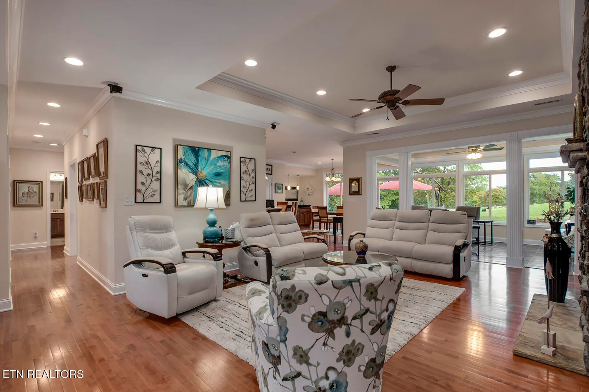 Property Slideshow image 7 of 58 | 223 oligi cir, Loudon, TN, 37774