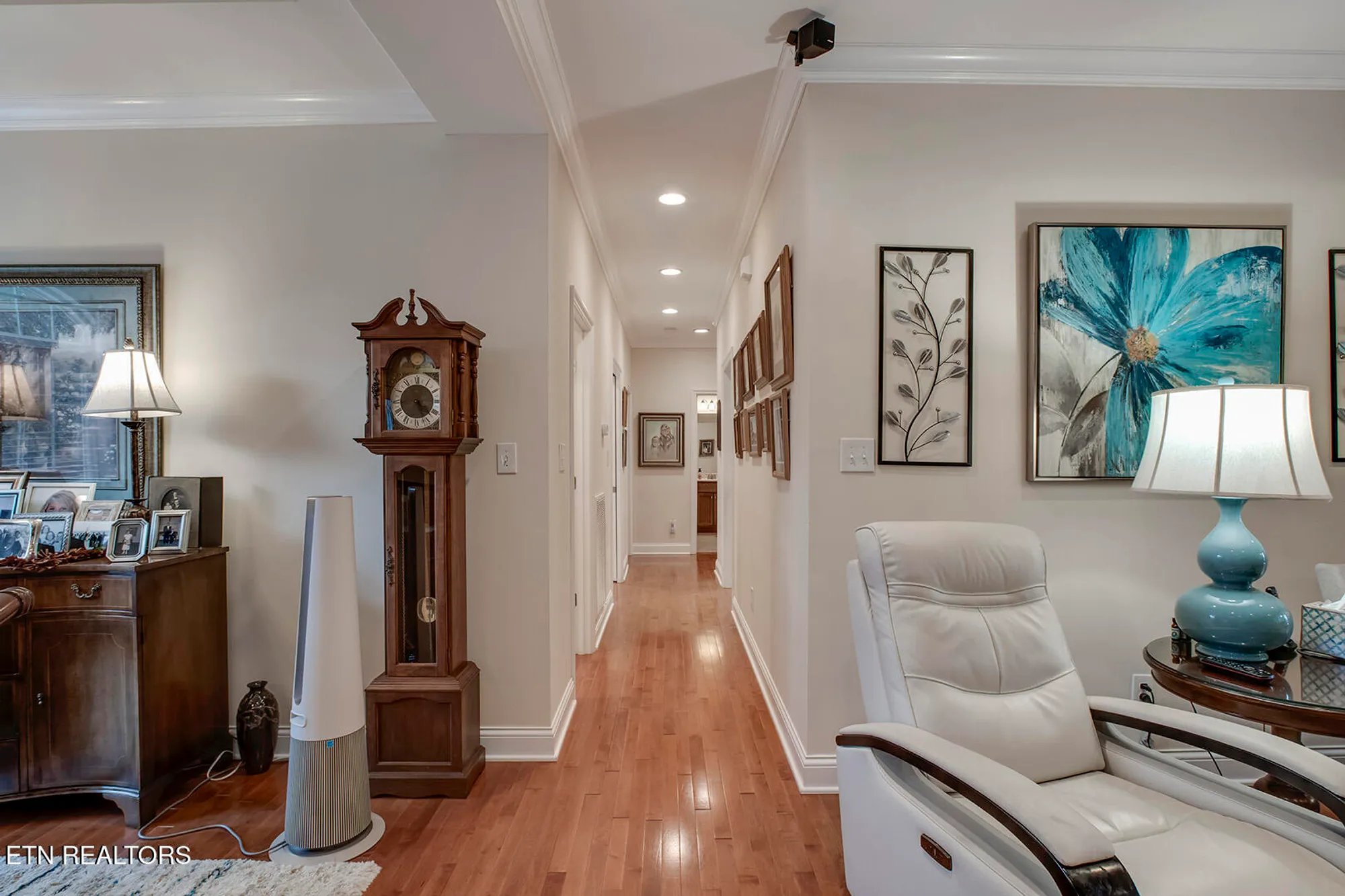 Property Slideshow image 35 of 58 | 223 oligi cir, Loudon, TN, 37774