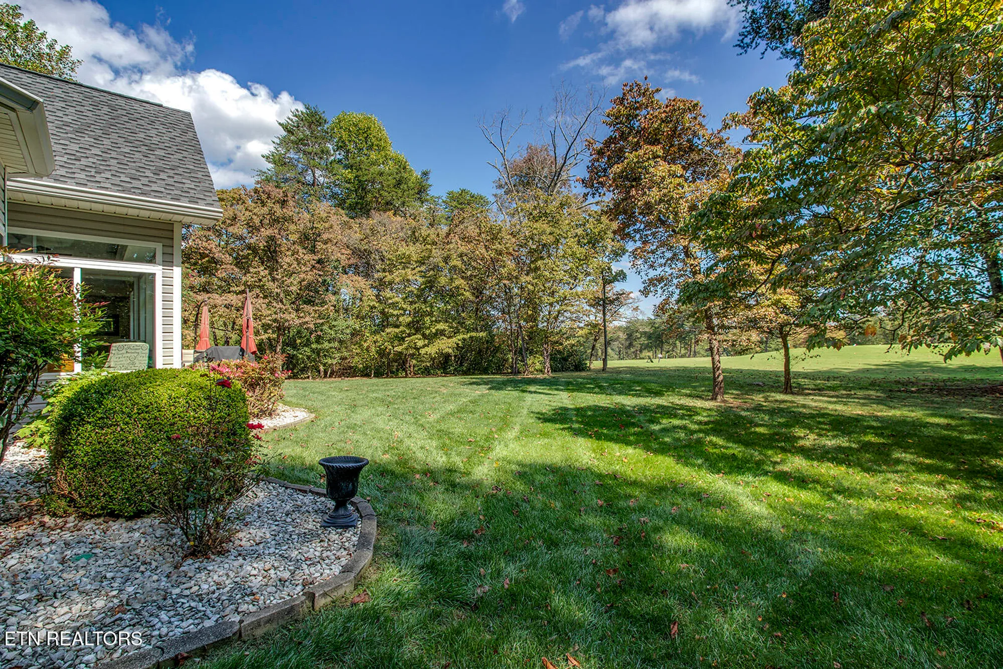 Property Slideshow image 45 of 58 | 223 oligi cir, Loudon, TN, 37774