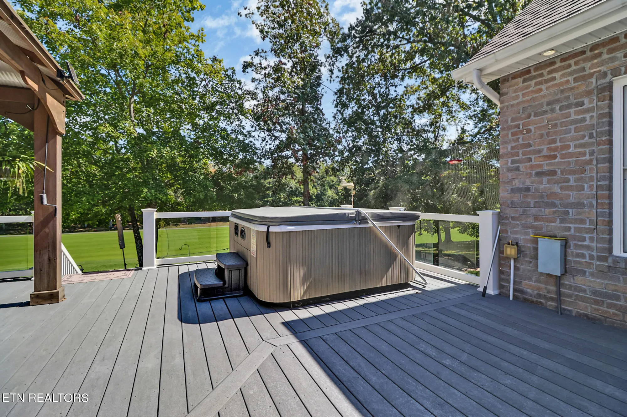 Property Slideshow image 14 of 58 | 57 inwood ter, Crossville, TN, 38558