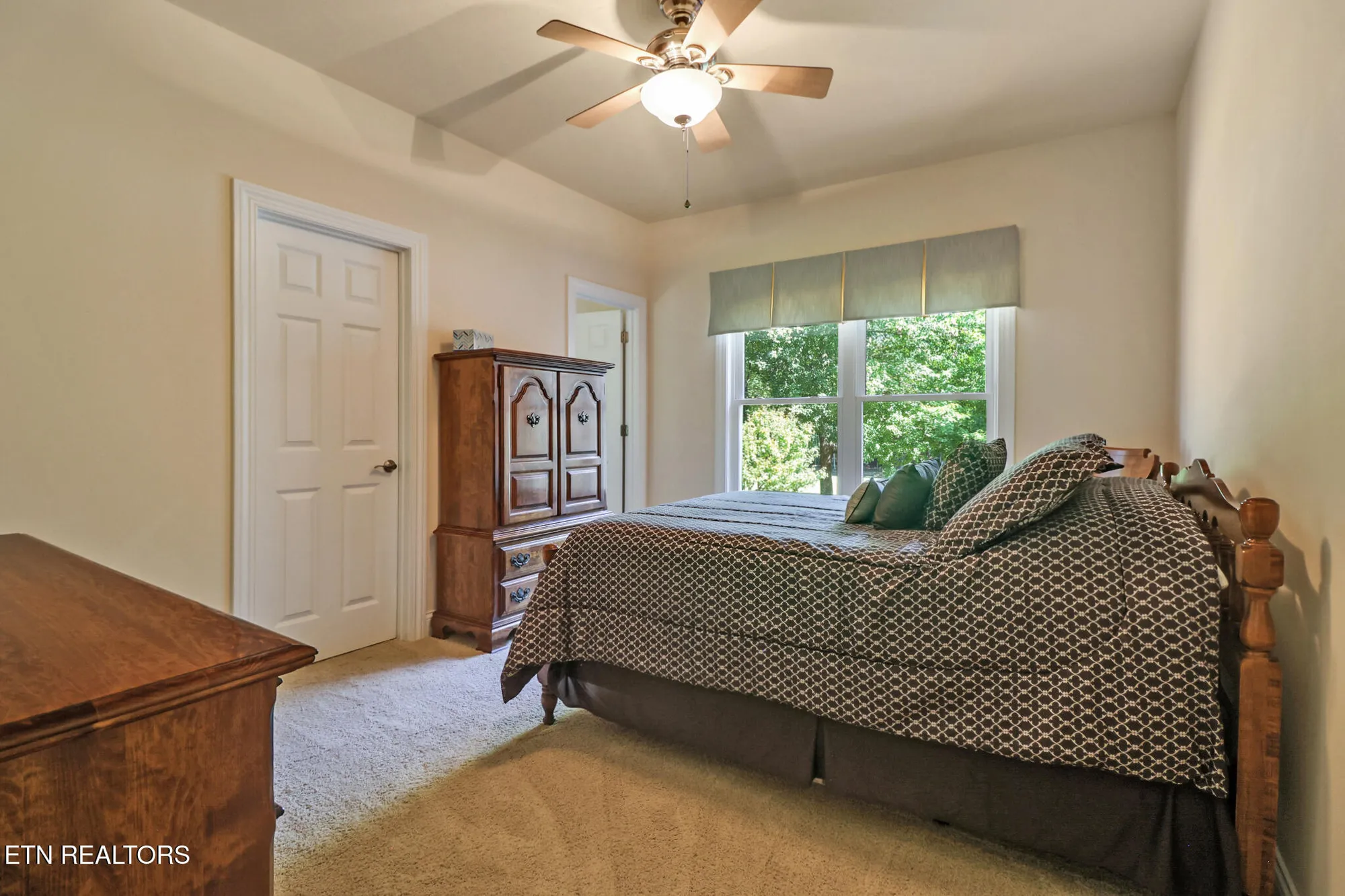 Property Slideshow image 32 of 58 | 57 inwood ter, Crossville, TN, 38558