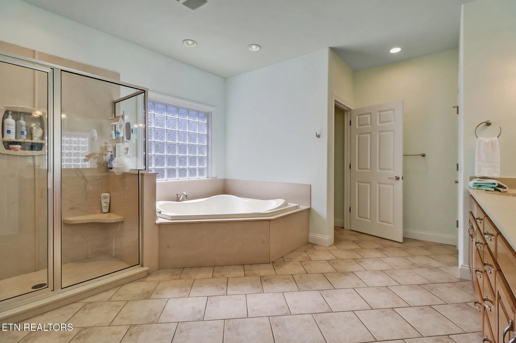 Property Slideshow image 41 of 58 | 57 inwood ter, Crossville, TN, 38558