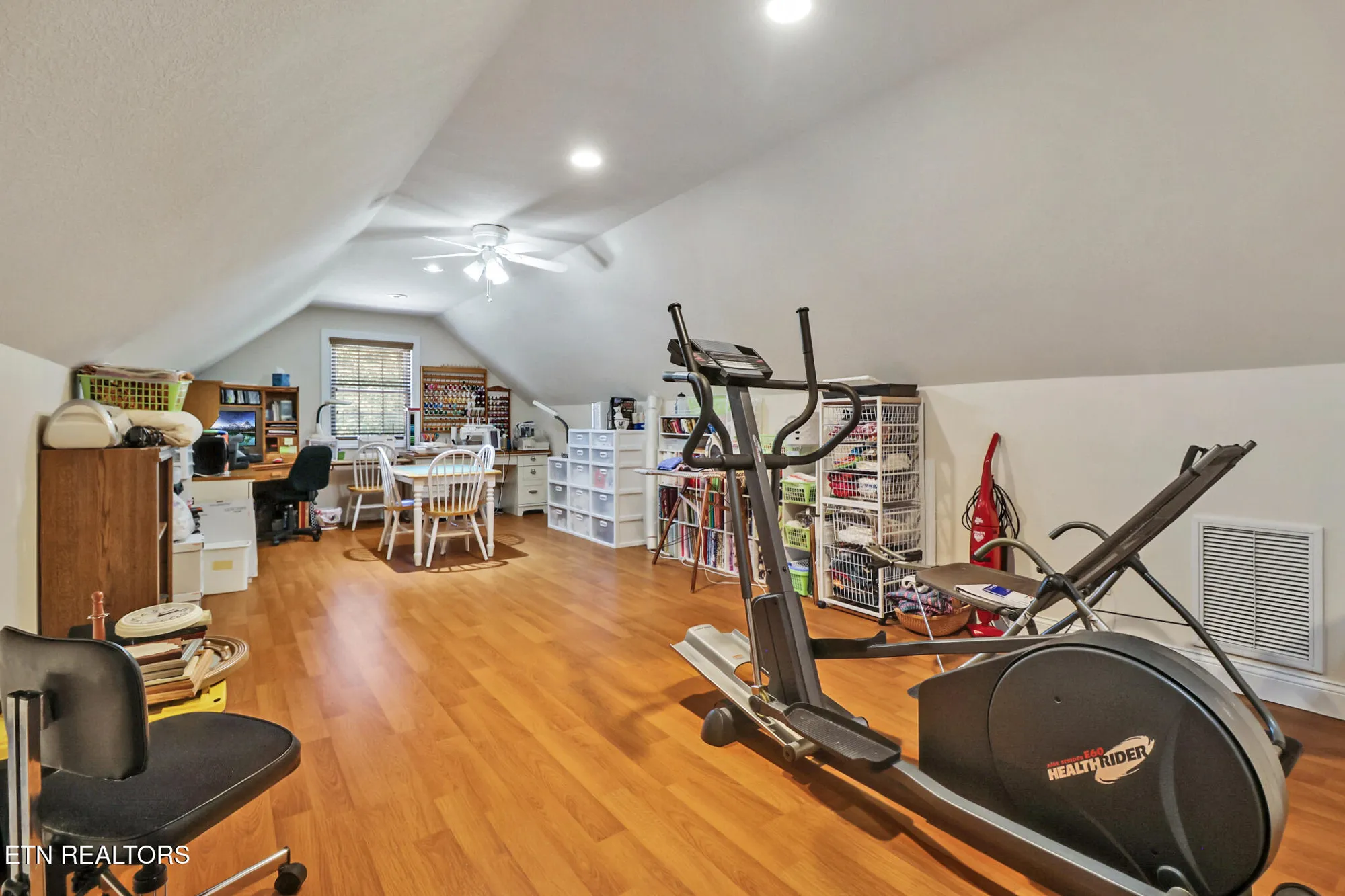 Property Slideshow image 48 of 58 | 57 inwood ter, Crossville, TN, 38558