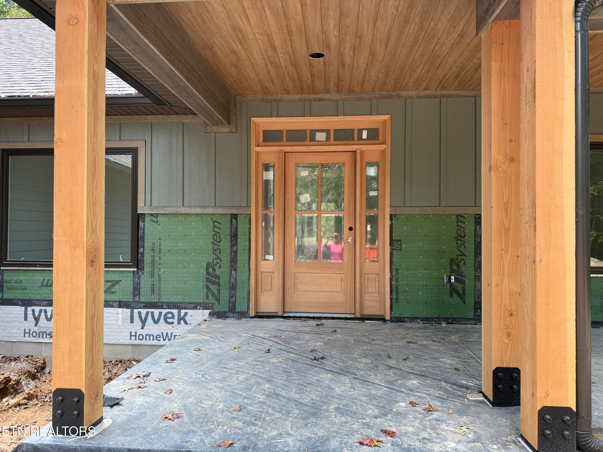 Property Slideshow image 5 of 9 | 198 albemarle ln, Crossville, TN, 38558