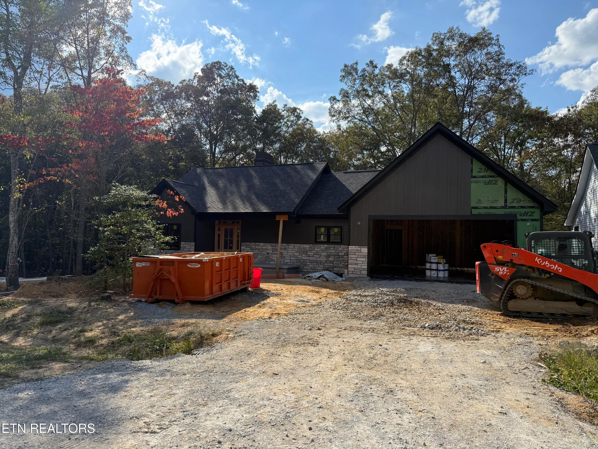 Property Slideshow image 2 of 5 | 154 hawes cir, Crossville, TN, 38558