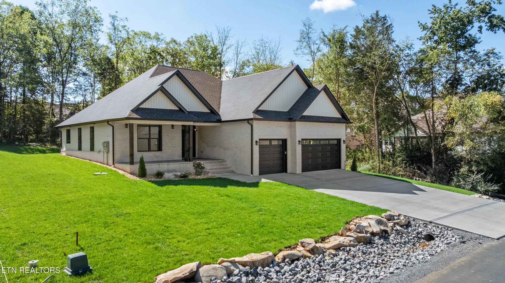 Property Slideshow image 42 of 45 | 117 inagehi way, Loudon, TN, 37774