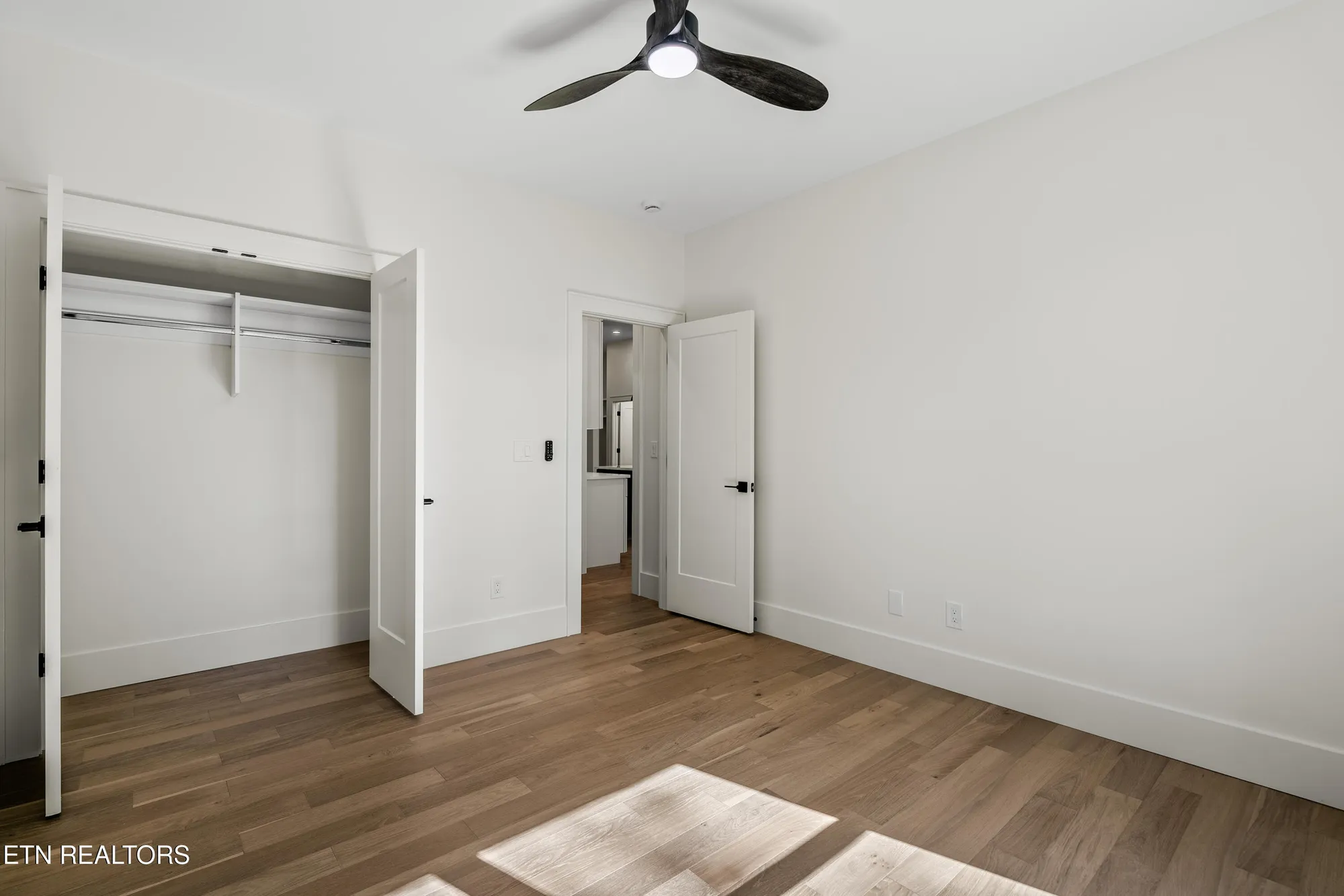 Property Slideshow image 29 of 45 | 117 inagehi way, Loudon, TN, 37774