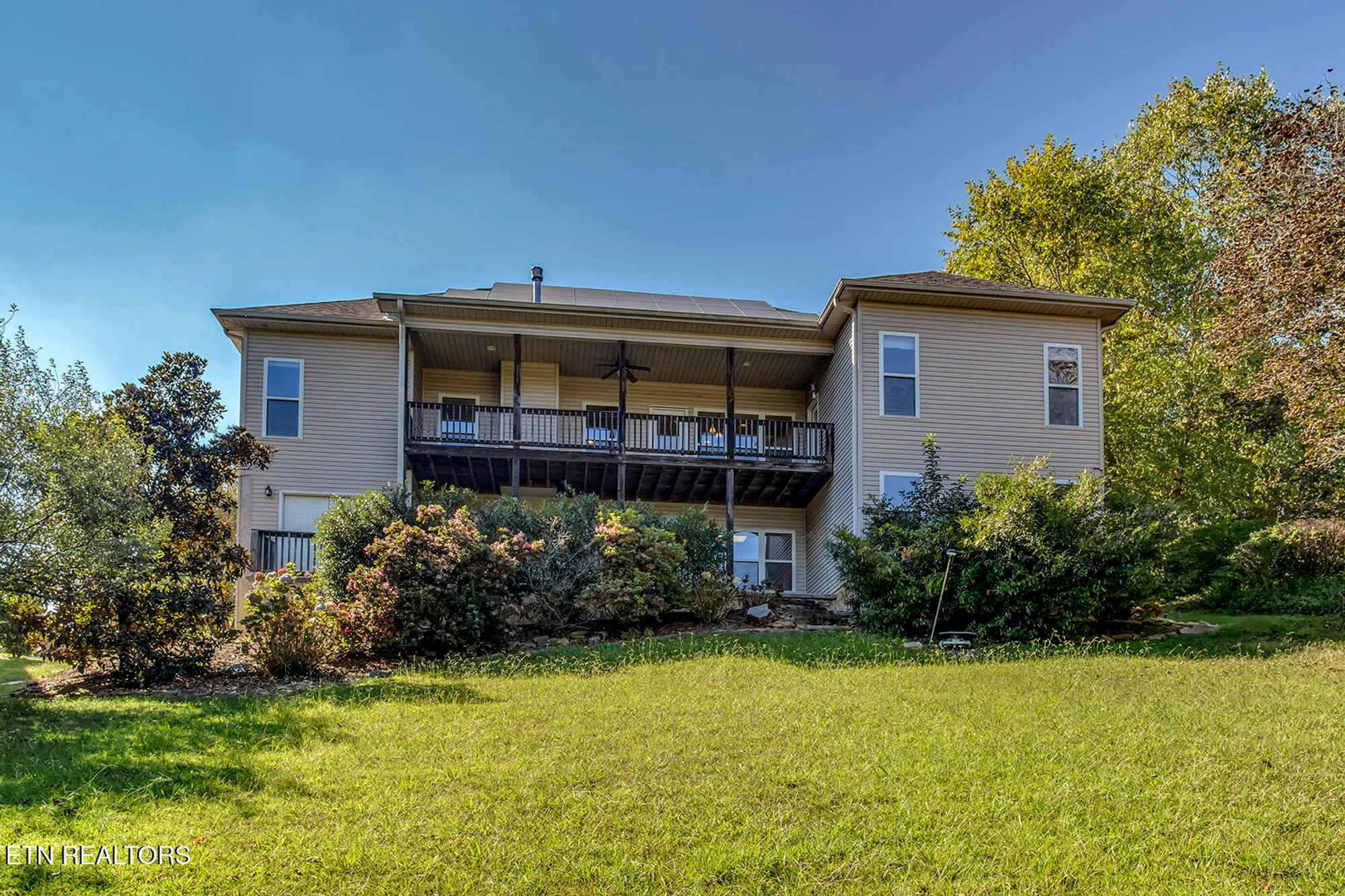 Property Slideshow image 35 of 37 | 143 chahyga way, Loudon, TN, 37774