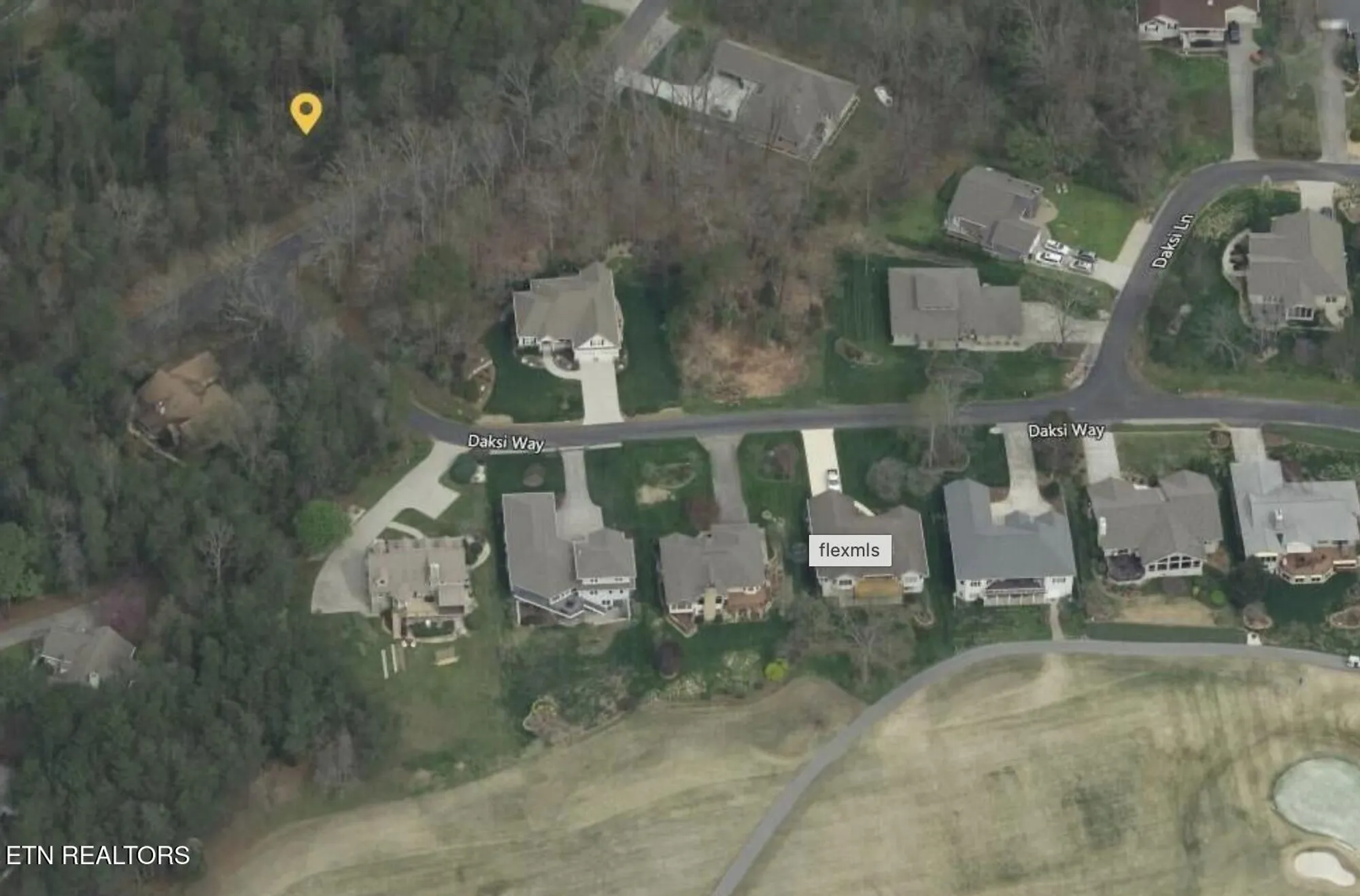 Property Slideshow image 7 of 11 | 105 chanusi way, Loudon, TN, 37774