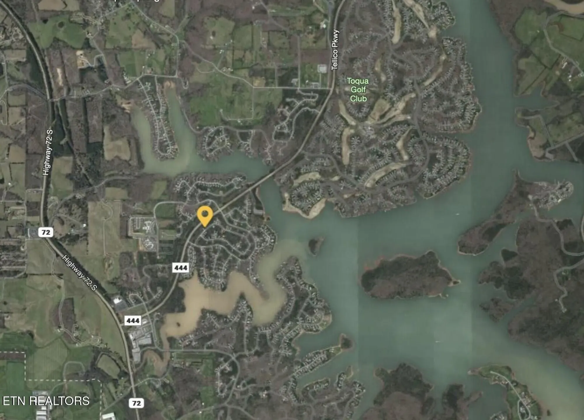 Property Slideshow image 13 of 13 | 120 tsuhdatsi way, Loudon, TN, 37774