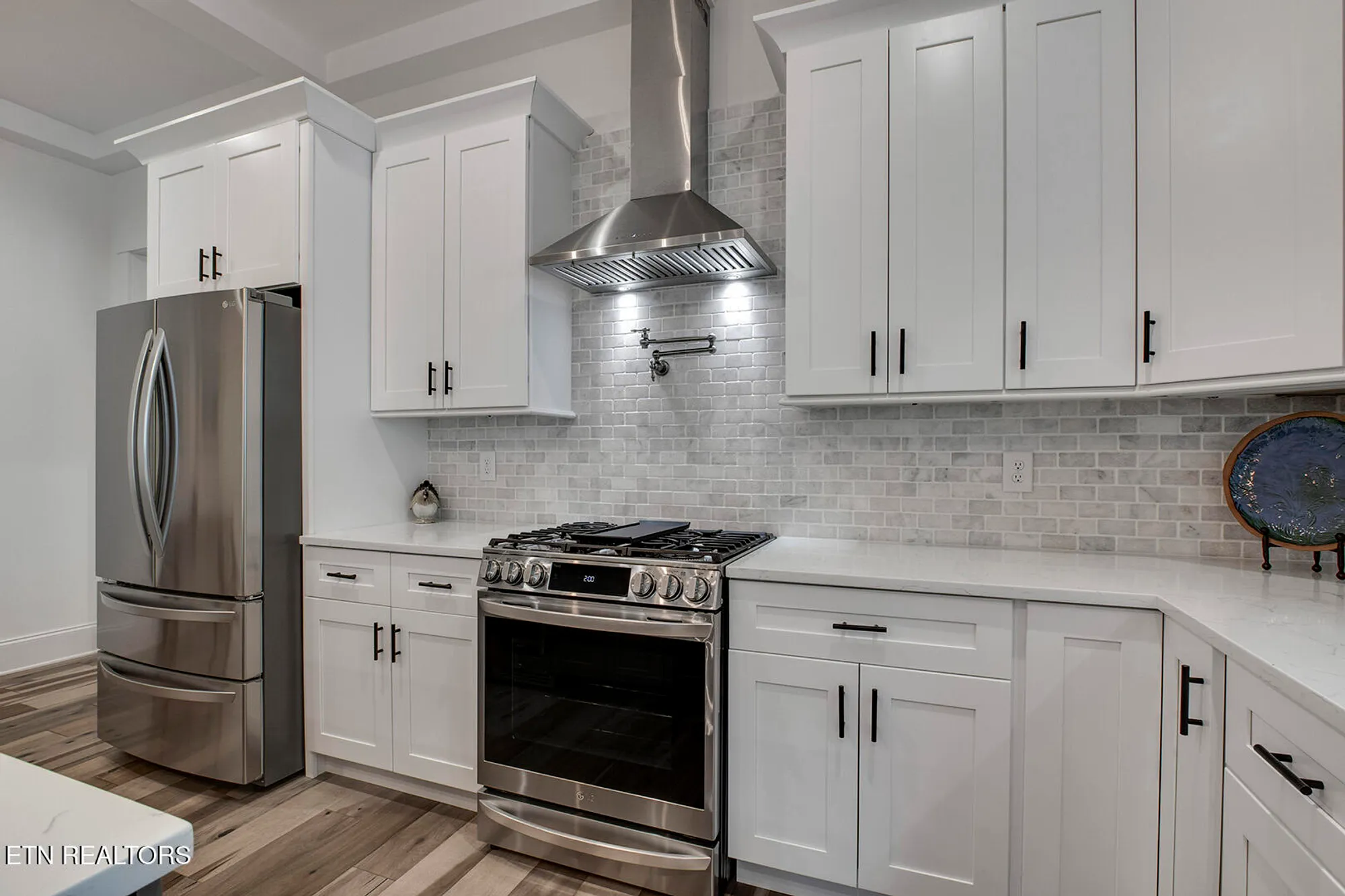 Property Slideshow image 23 of 59 | 202 choowa trce, Loudon, TN, 37774