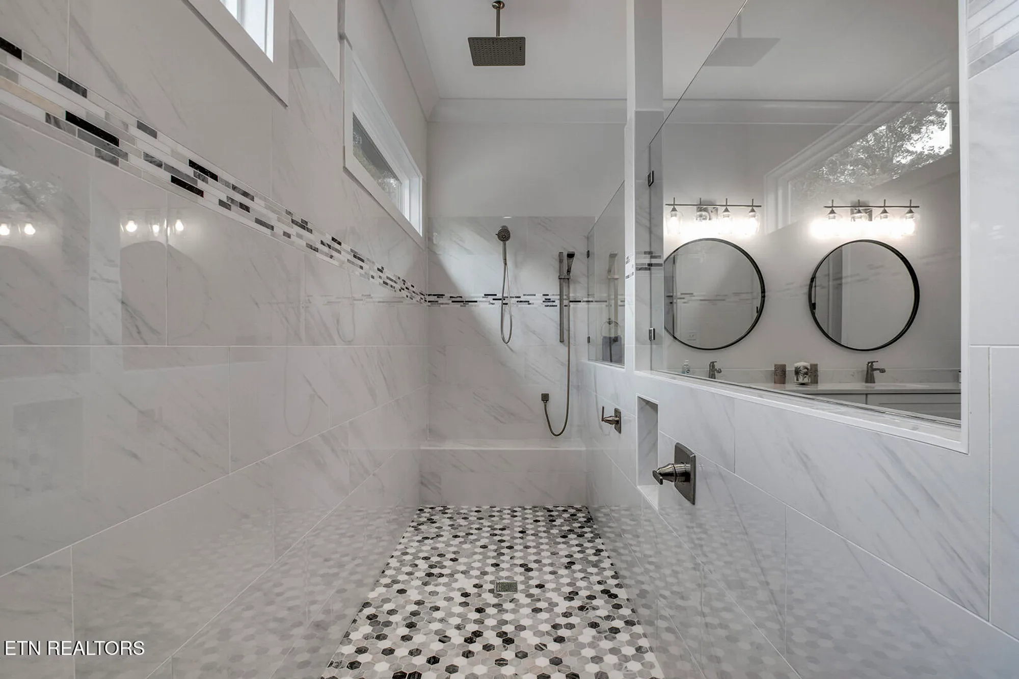 Property Slideshow image 38 of 59 | 202 choowa trce, Loudon, TN, 37774