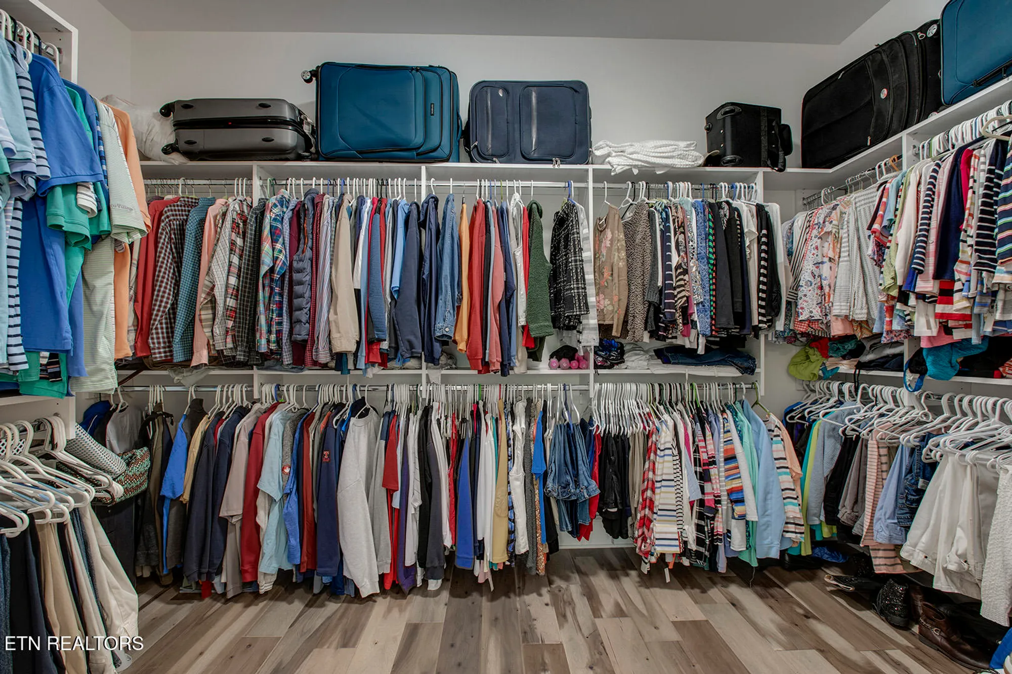 Property Slideshow image 36 of 59 | 202 choowa trce, Loudon, TN, 37774