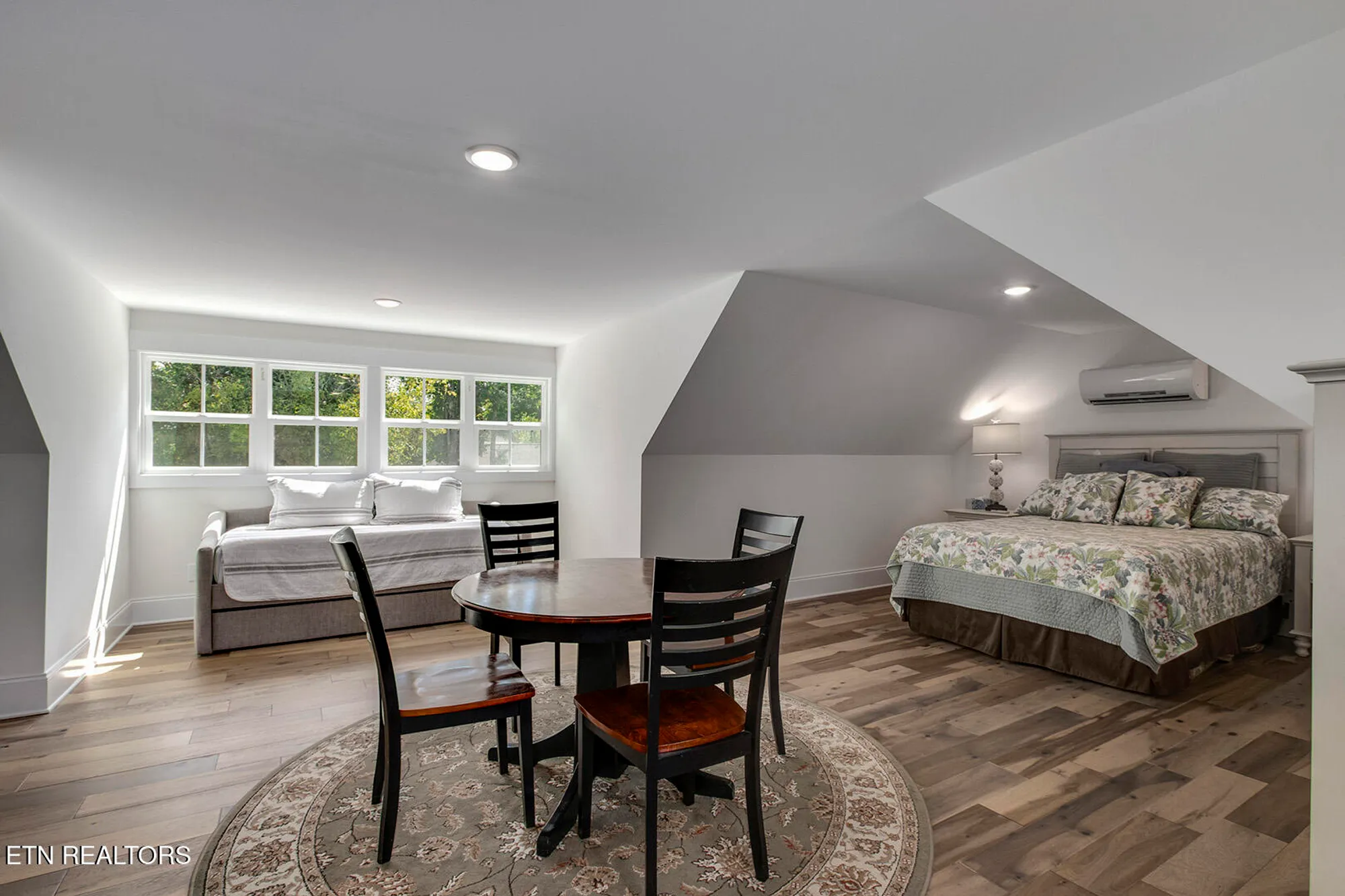 Property Slideshow image 48 of 59 | 202 choowa trce, Loudon, TN, 37774