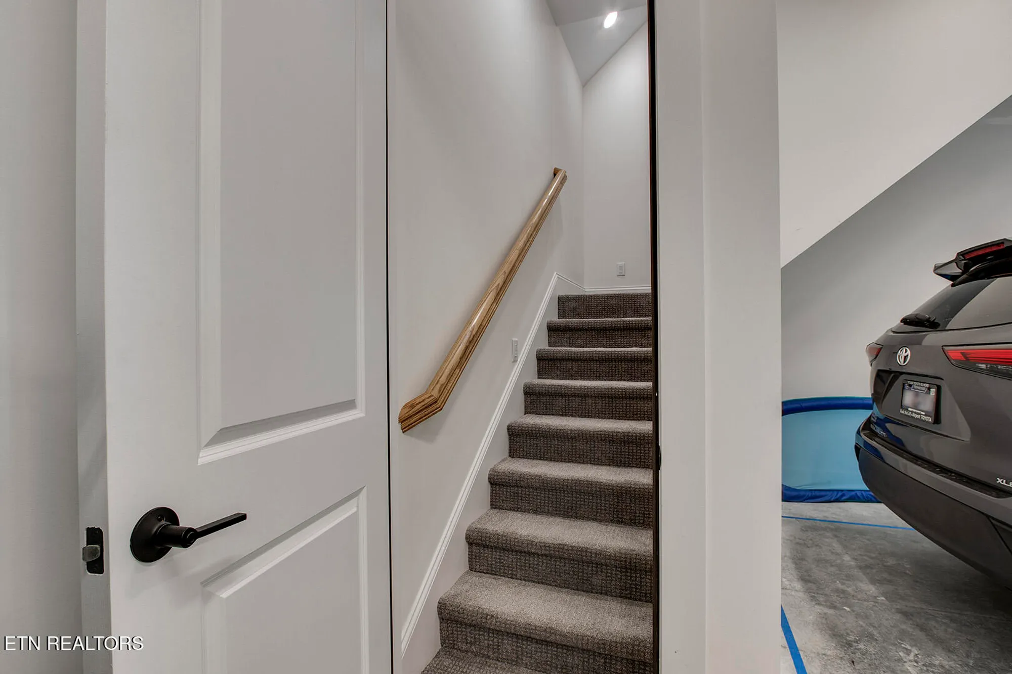 Property Slideshow image 46 of 59 | 202 choowa trce, Loudon, TN, 37774