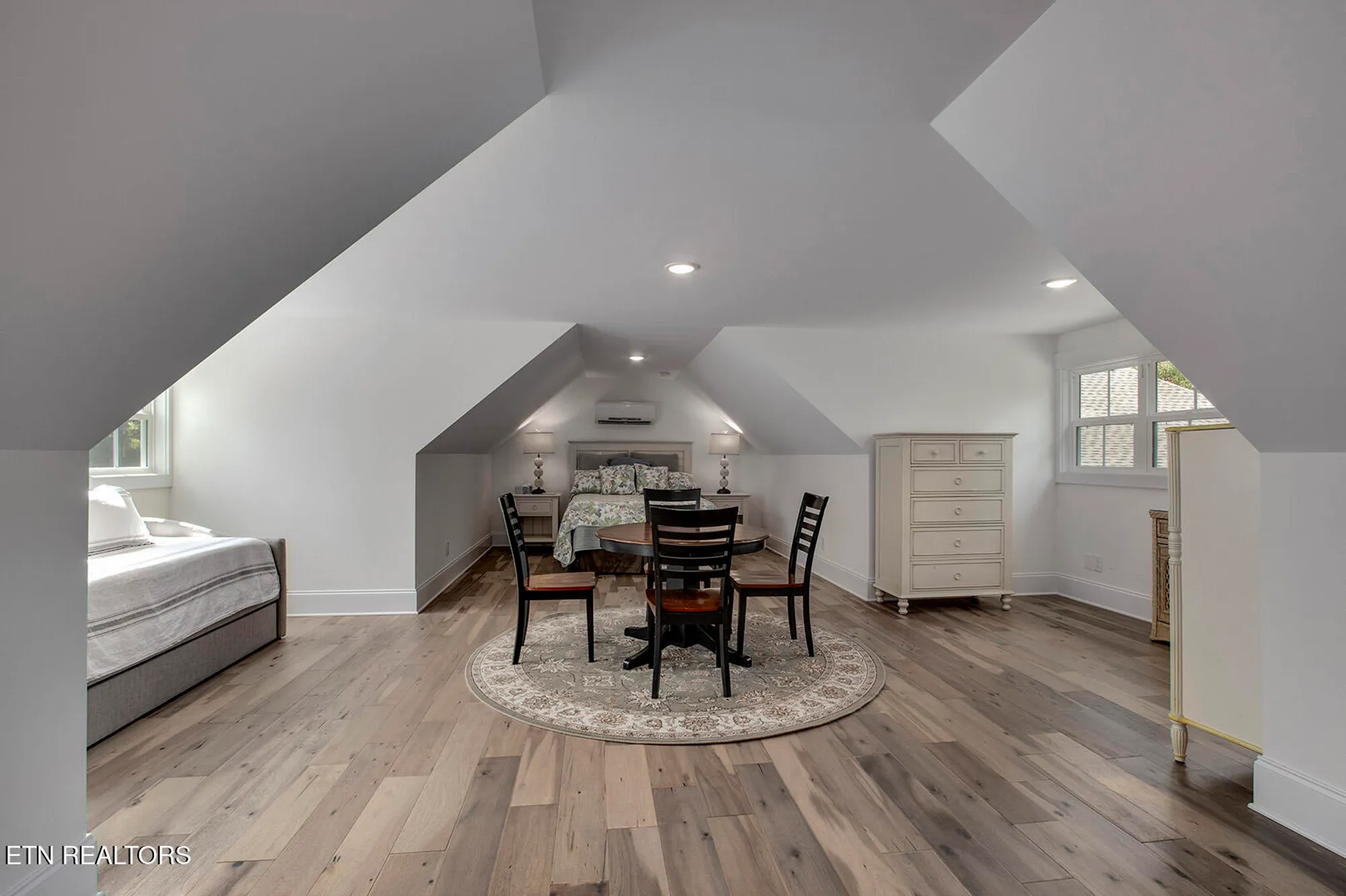 Property Slideshow image 47 of 59 | 202 choowa trce, Loudon, TN, 37774