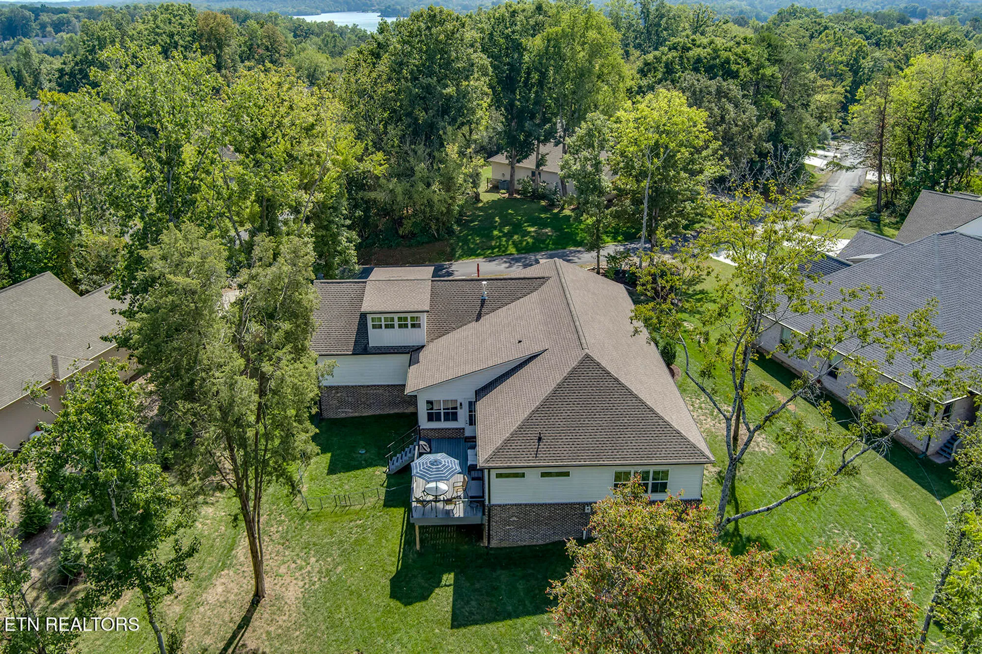 Property Slideshow image 53 of 59 | 202 choowa trce, Loudon, TN, 37774