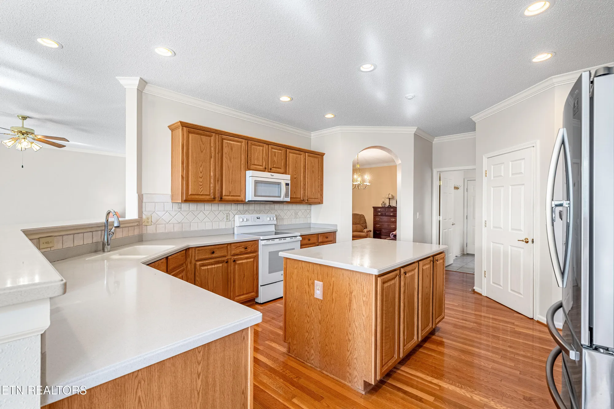 Property Slideshow image 22 of 39 | 106 canaly ln, Loudon, TN, 37774