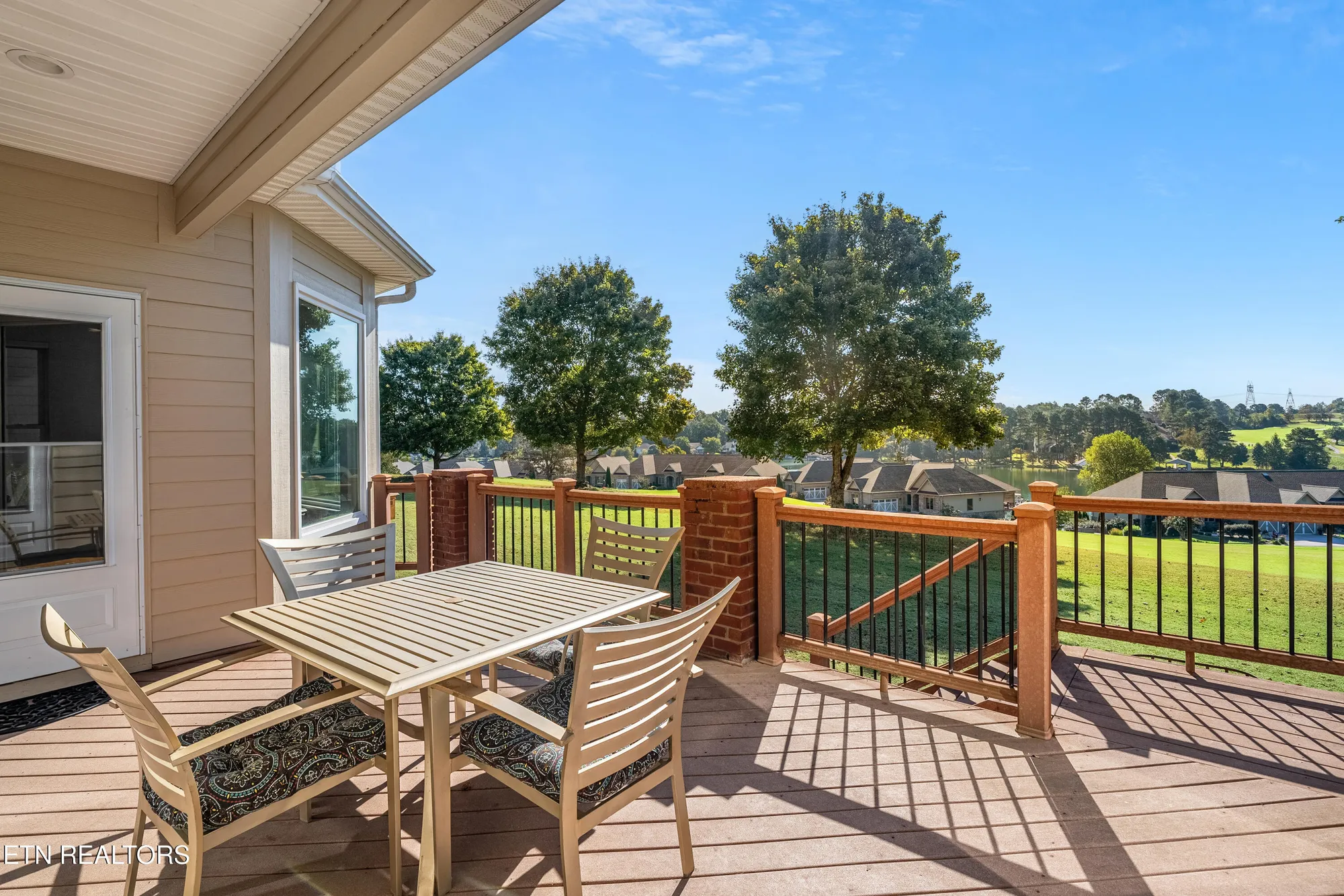 Property Slideshow image 11 of 39 | 106 canaly ln, Loudon, TN, 37774