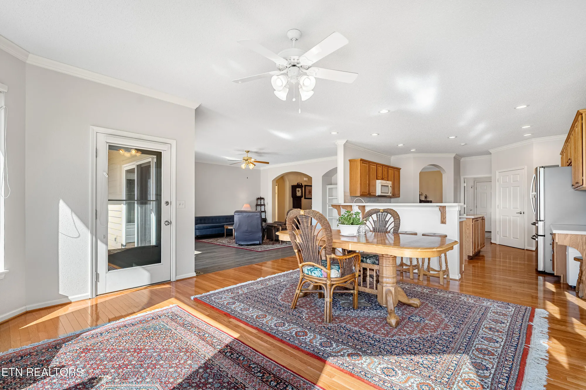 Property Slideshow image 10 of 39 | 106 canaly ln, Loudon, TN, 37774