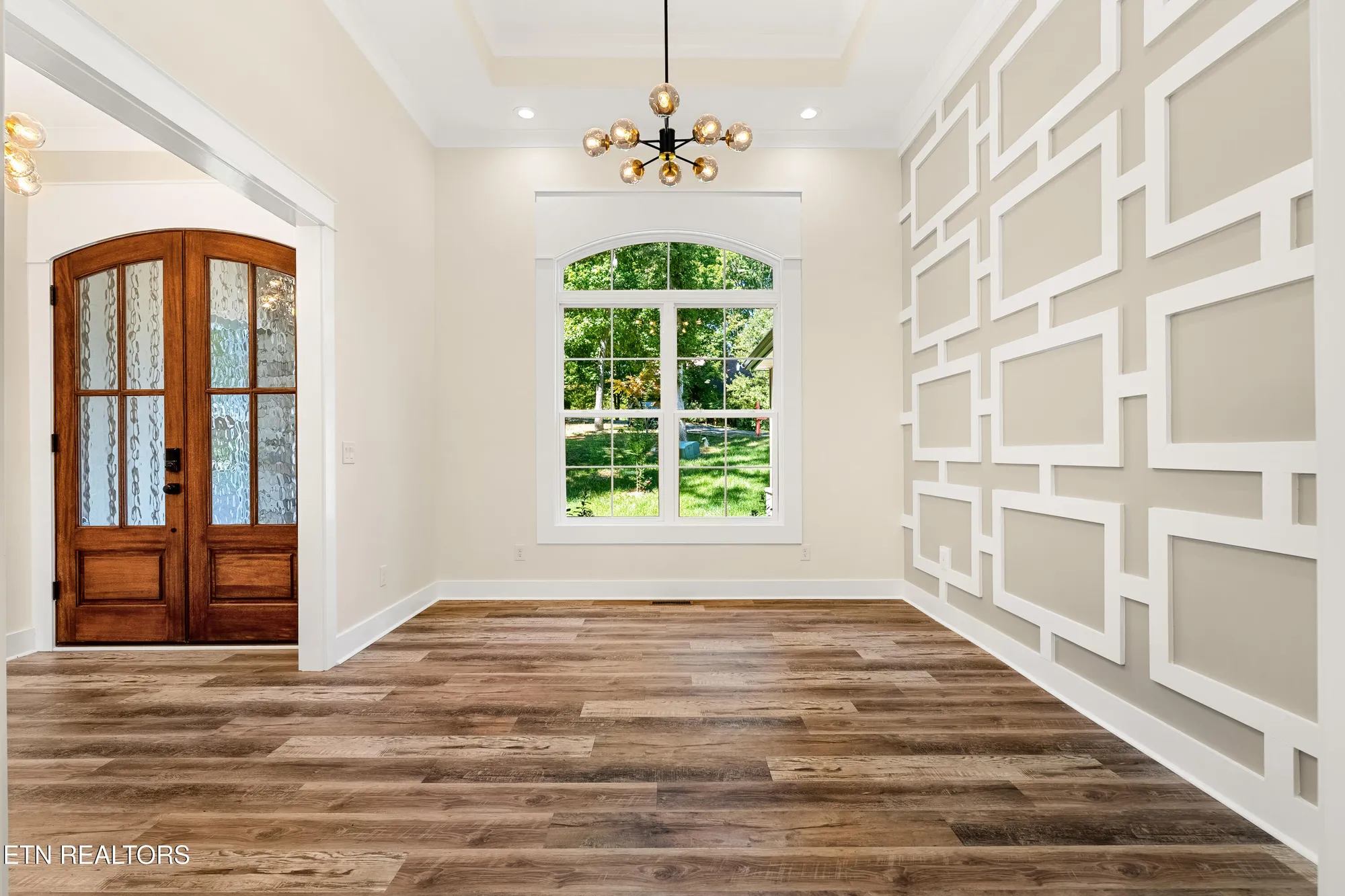 Property Slideshow image 7 of 39 | 207 inata trce, Loudon, TN, 37774