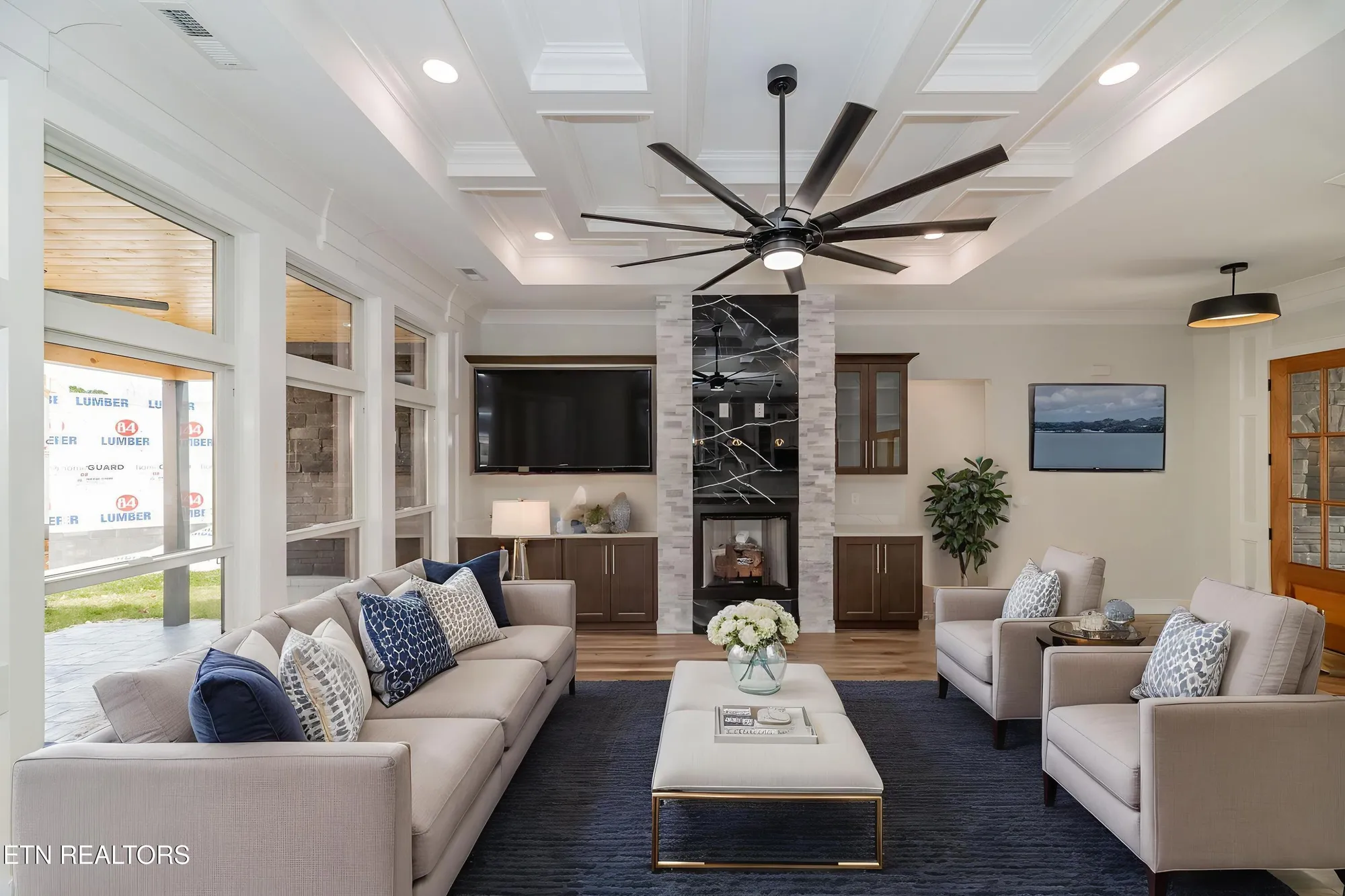 Property Slideshow image 8 of 53 | 147 kawga way, Loudon, TN, 37774