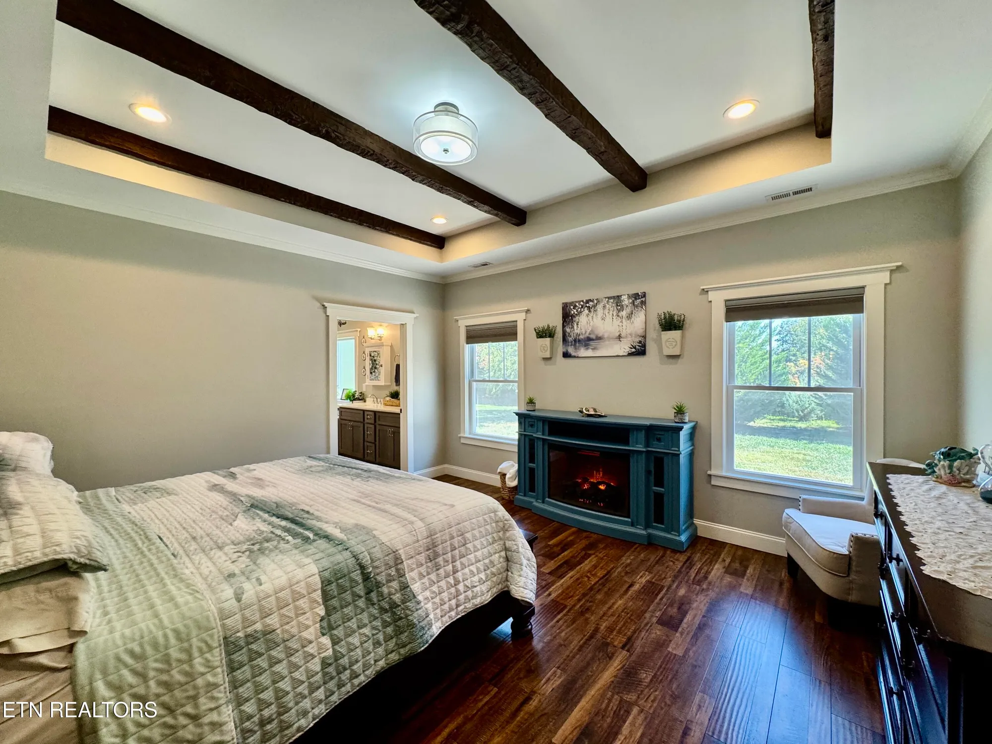 Property Slideshow image 32 of 52 | 170 elokwa way, Loudon, TN, 37774