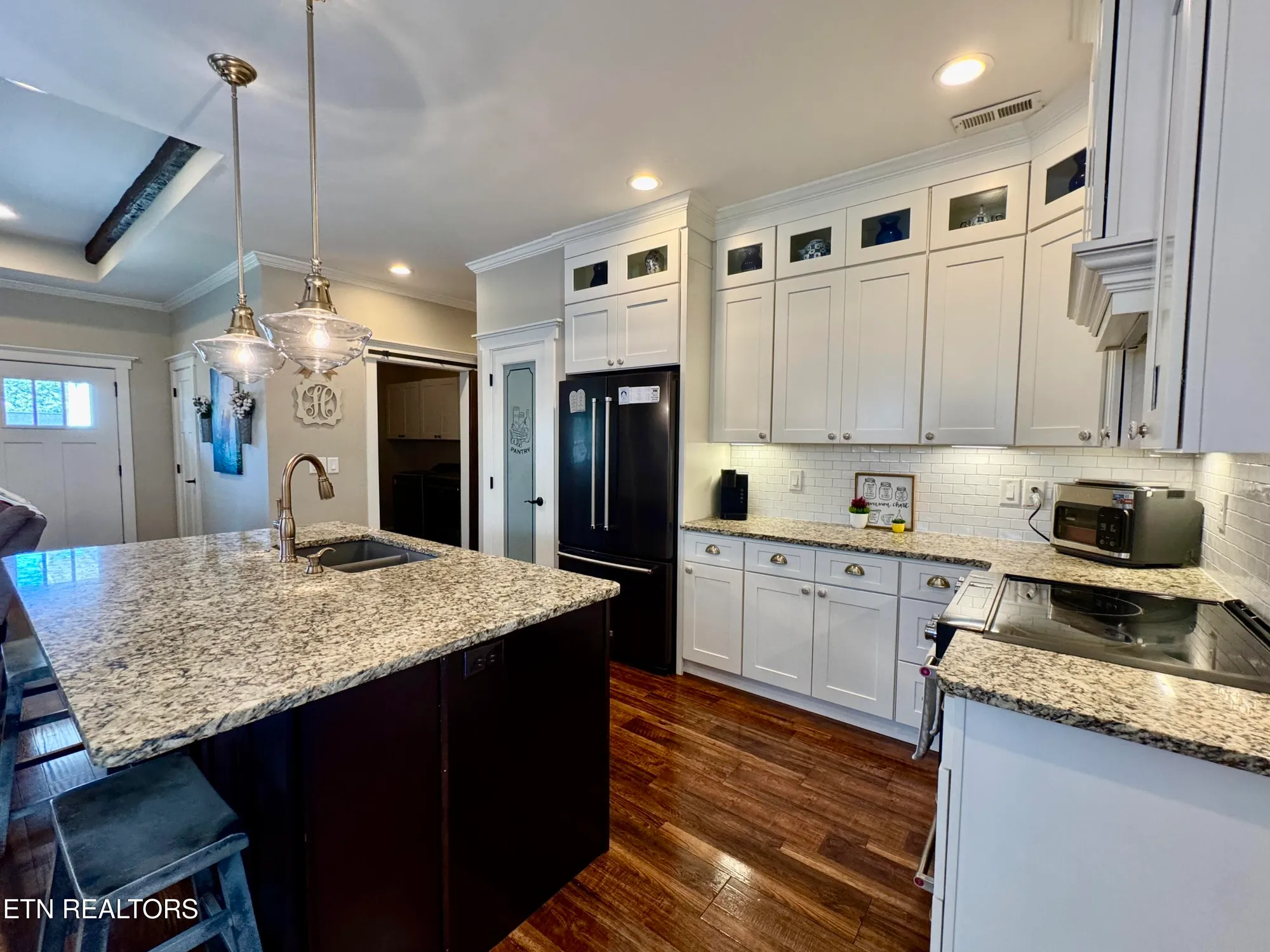 Property Slideshow image 27 of 52 | 170 elokwa way, Loudon, TN, 37774