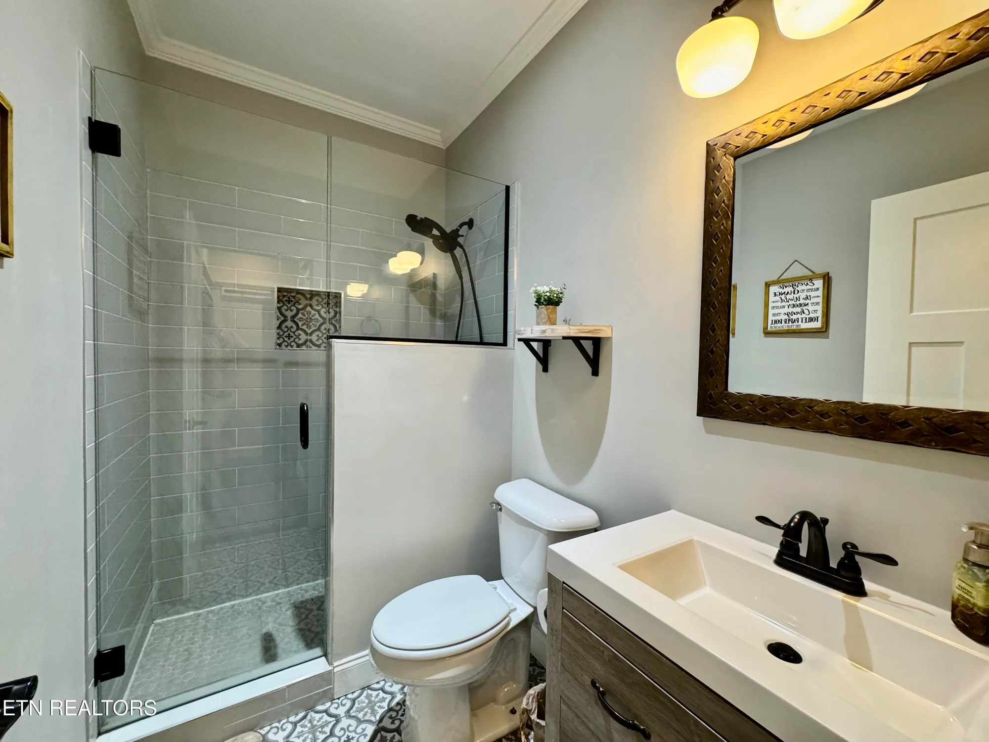 Property Slideshow image 44 of 52 | 170 elokwa way, Loudon, TN, 37774